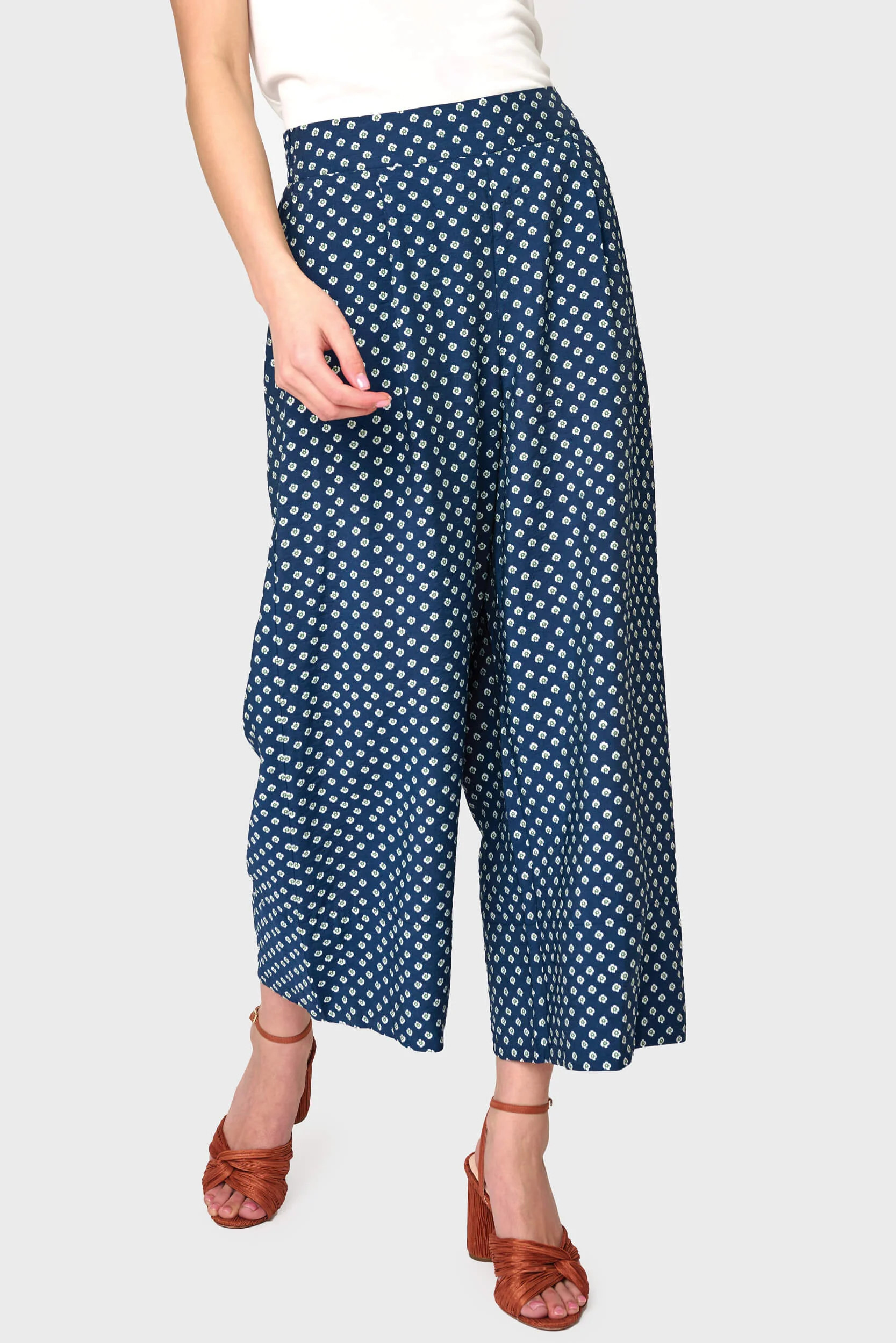Wide Hem Cropped Pant | Gibson