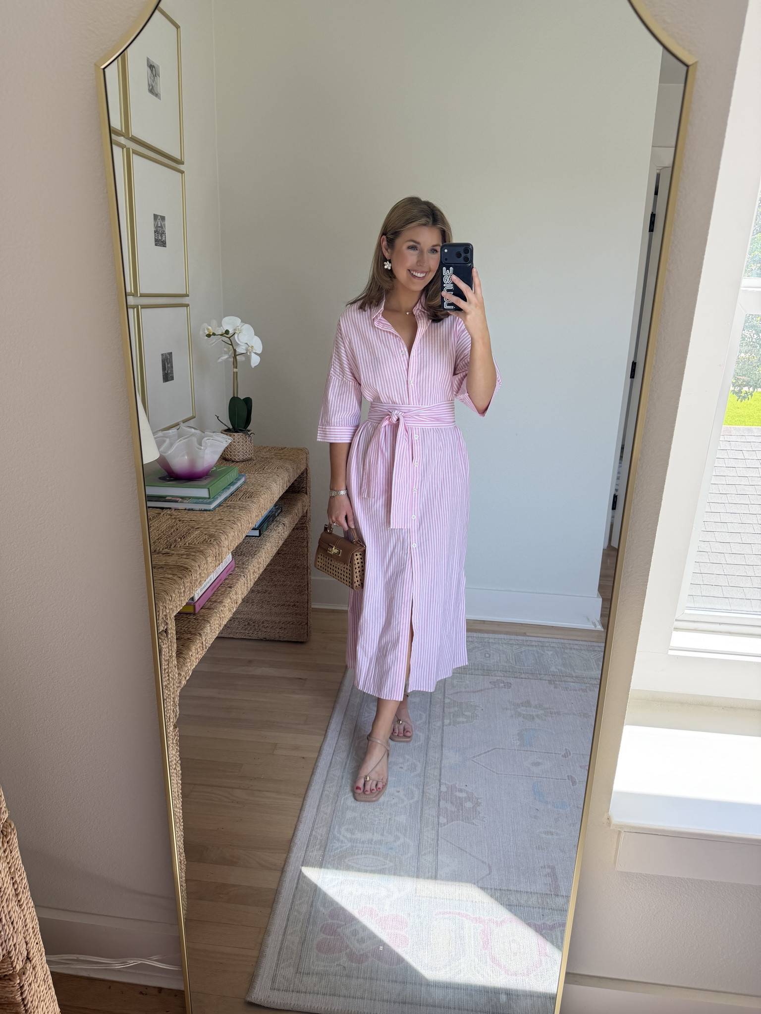 Summer outfit idea! Wearing a S 