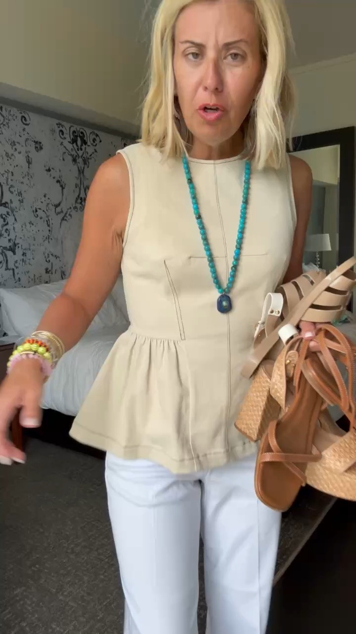 The neutral look and I’m here for it!! I’m in xs top & pants and 8 in all shoes tts. 

 *use Catherine20 at Allie + Bess

#LTKootd #LTKSeasonal
