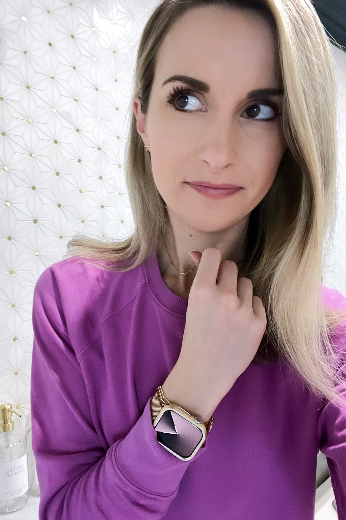 My new simple jewelry routine ✨ maybe it’s silly, but I feel so much more put together when I have it on! And most of it I don’t even take off.

Lots of earrings on sale & my initial necklace is 50% off!



#LTKstyletip #LTKsalealert #LTKfindsunder100