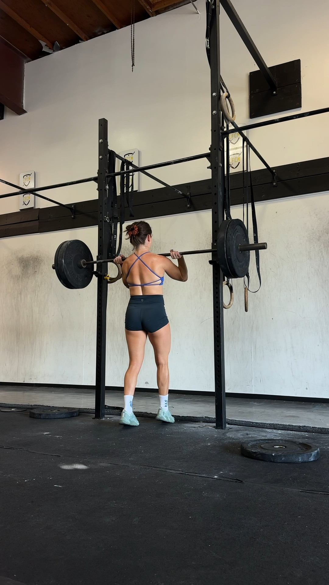 Gym outfit 

#LTKStyleTip #LTKShoeCrush #LTKActive