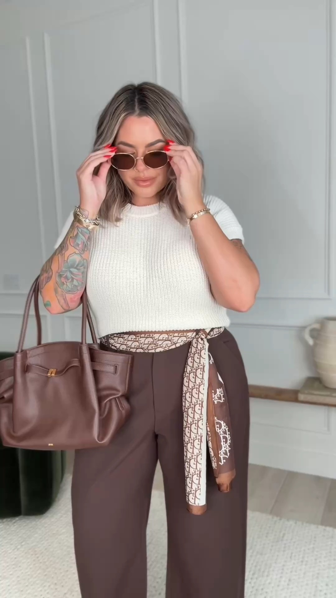 Business casual inspo

Pants restocked and they are on sale right now. I recommend sizing up because the waist runs small. I do a 32 long in the curve love. I also linked the regular if you are not needed the extra room in hips and thighs. These pants are a great pair for work but can also be dressed casual as well. 

Couple of the tops I had to link similar because mine are old. 

Black top L 
Brown tank L 
Blazer XL 
Blazer vest xl 

#sale #businesscasual #workwear #abercrombie

#LTKootd