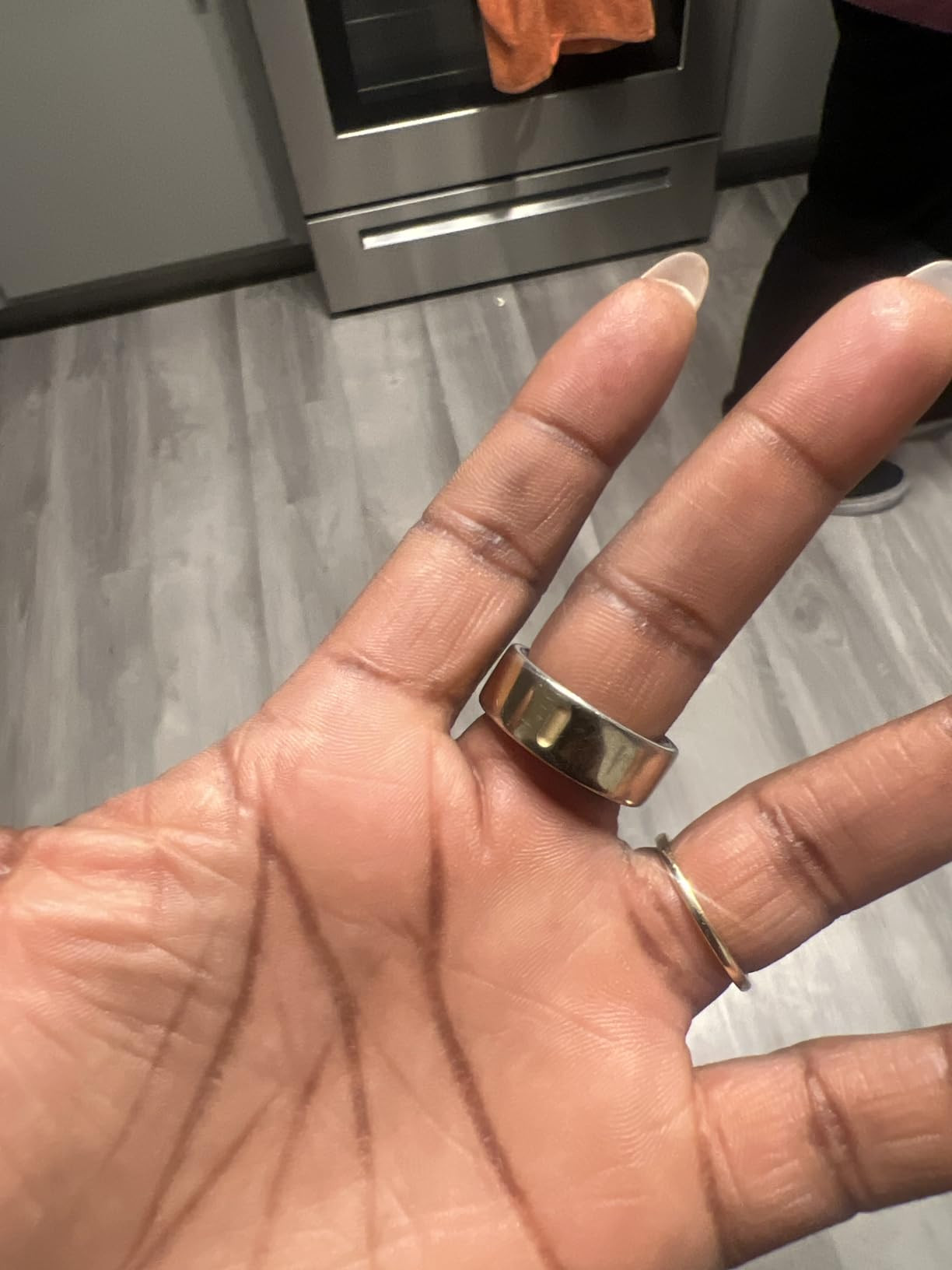 Oura Ring 4 - Gold - Size 8 - Size Before You Buy | Amazon (US)