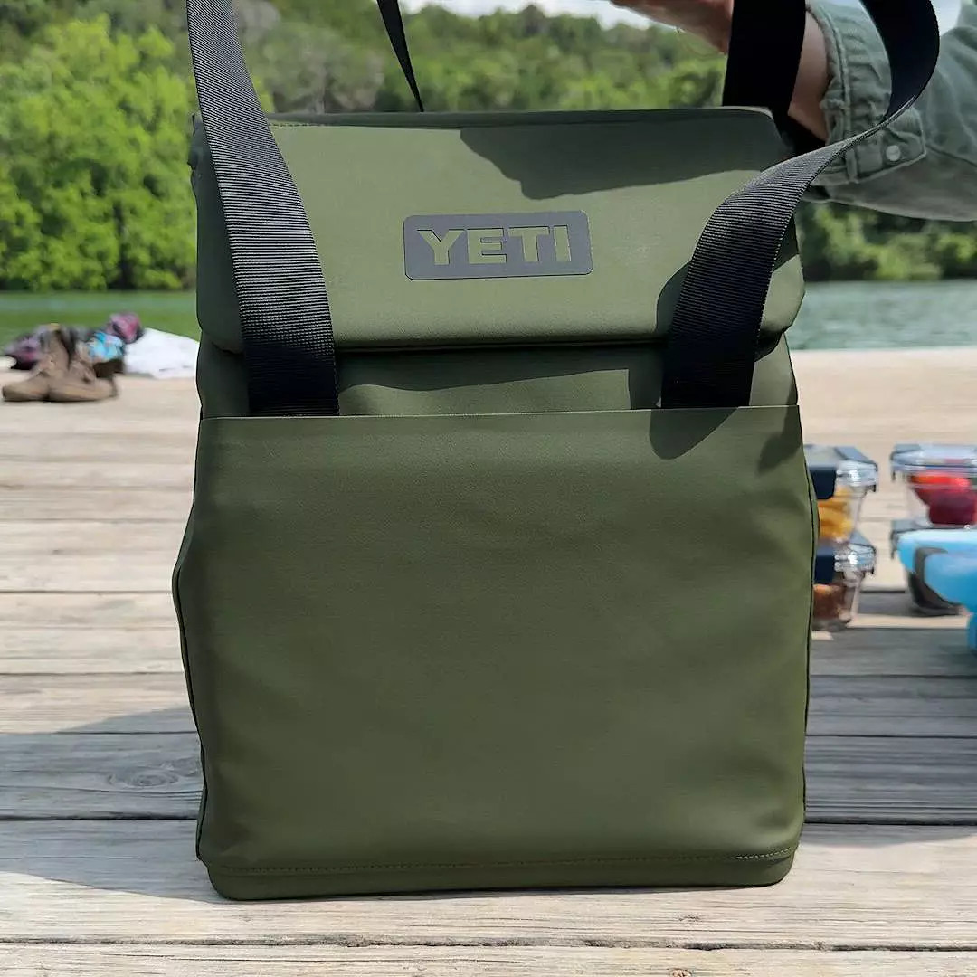 YETI Daytrip 6L Lunch Bag | DICK'S Sporting Goods