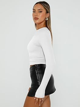 Trendy Queen Womens Long Sleeve Shirts Basic Crop Tops Tight Slim Fit Cute Teen Girls Fall Winter... | Amazon (US)