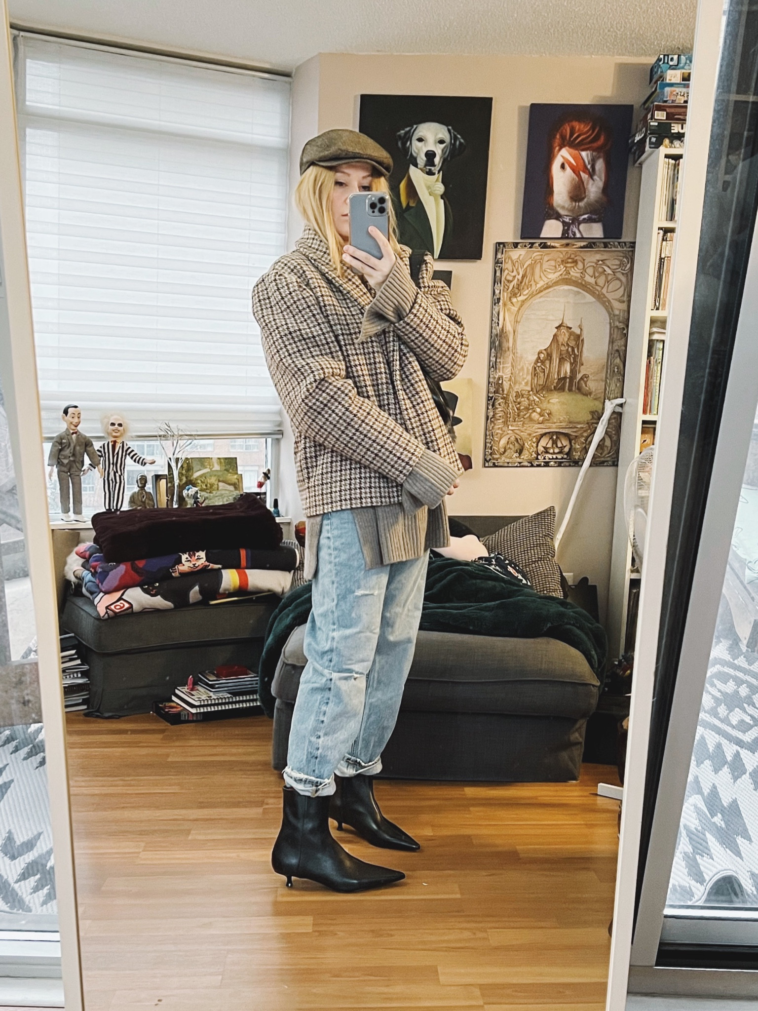 I forgot about the @everlane boyfriend jeans.
•
.  #winterLook  #StyleOver40  #vintageGucci  #isabelMarant  #kittenHeel  #boyfriendJeans #secondhandFind #zara #FashionOver40  #MumStyle #genX #genXStyle #genXInfluencer #drivingCap #WhoWhatWearing #genXblogger #secondhandDesigner #Over40Style #40PlusStyle #Stylish40s #styleTip  #HighStreetFashion #StyleIdeas




#LTKFind #LTKsalealert #LTKshoecrush