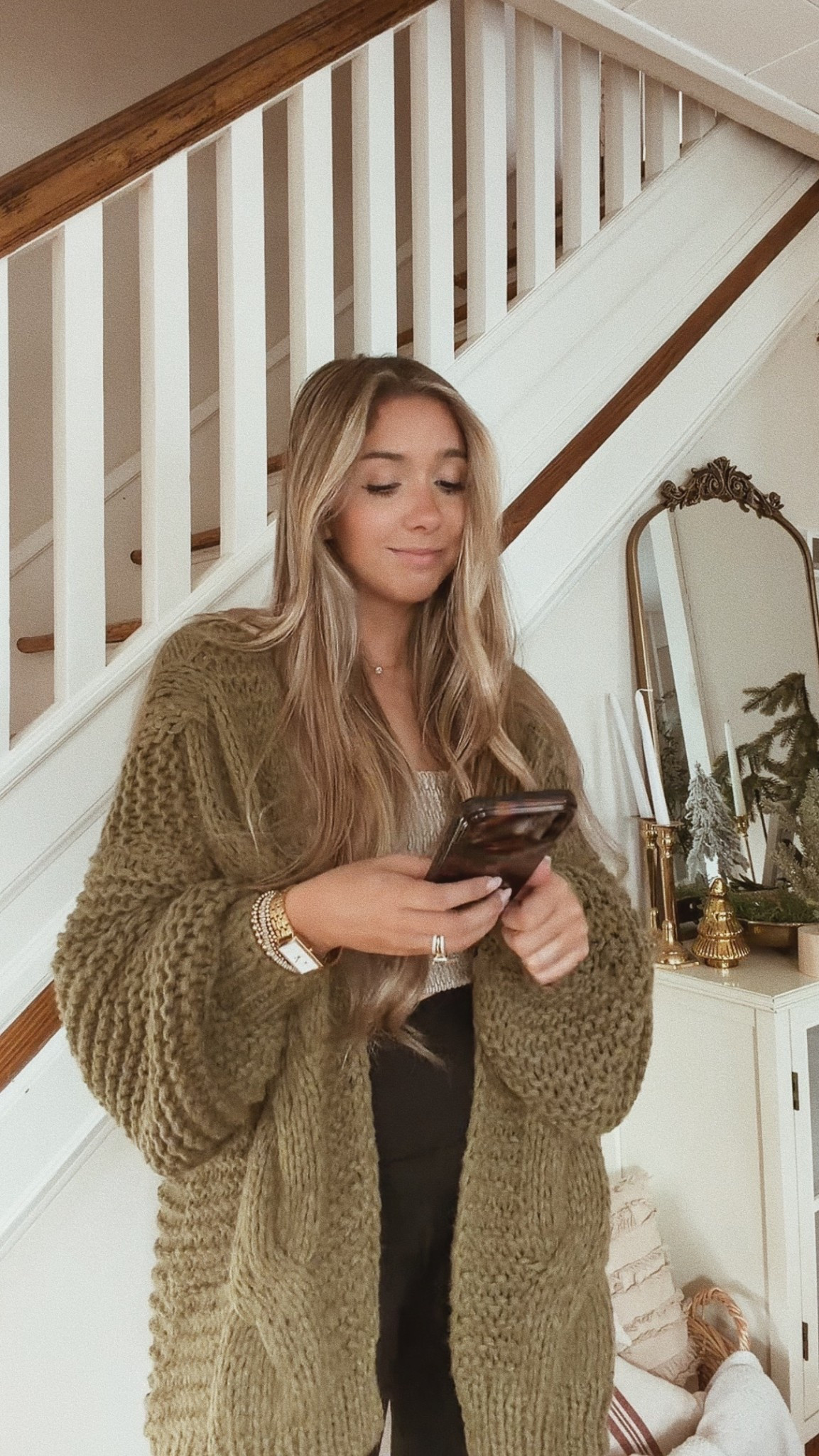 loving this cardigan from Three Bird Nest🤎 use code ASHLEYVAILXOXO for $$ off!

#LTKGiftGuide #LTKHoliday #LTKSeasonal