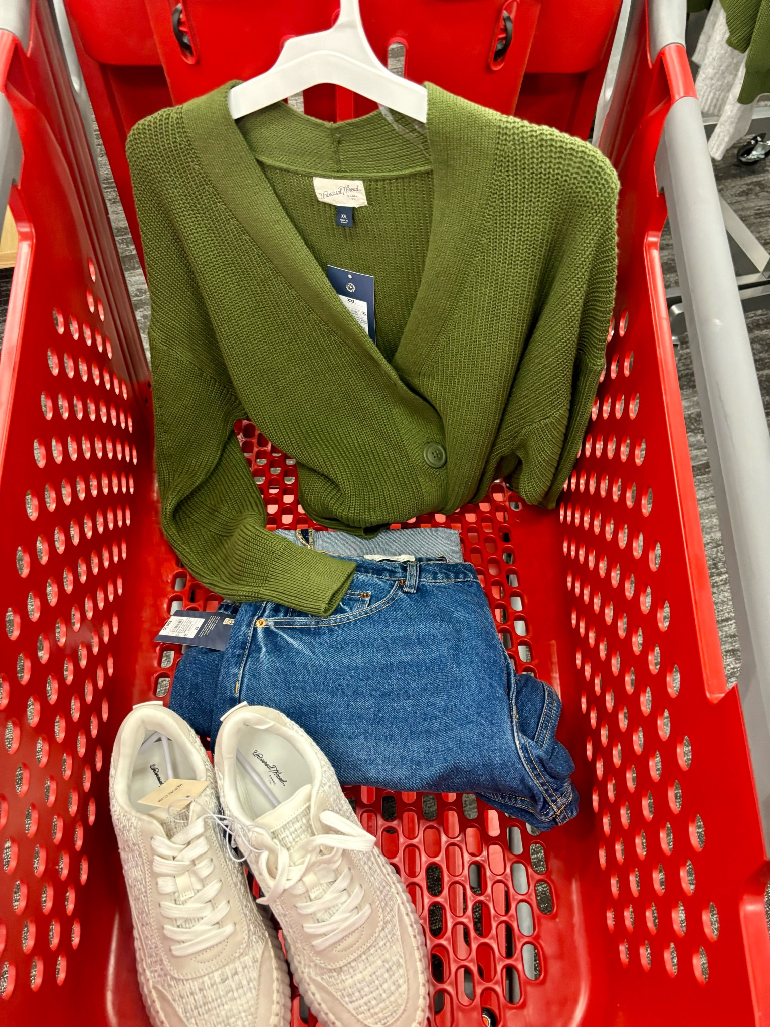 Fall outfit 🤍

#LTKSeasonal #LTKFindsUnder50 #LTKGiftGuide