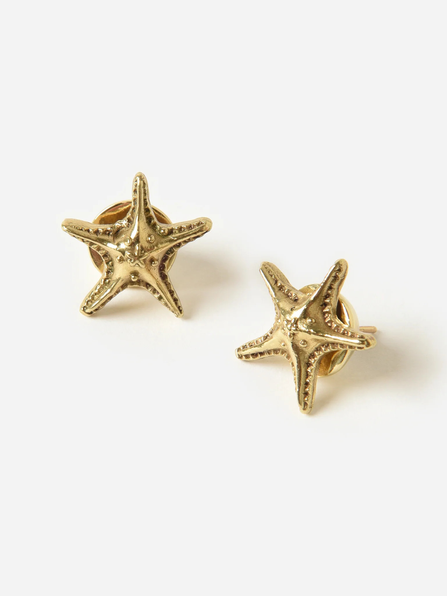 ALEMAIS
                      
                     Curio Starfish Stud Earrings | Saint Bernard