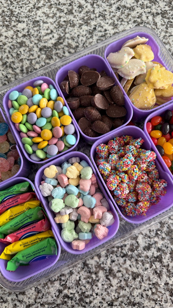 Spring candy restock 💜🌷🐰 #asmr #spring #pinkaesthetic #restockasmr #holidaytreats @nerdscandy @sourpatchkids @starburst @reeses @mmschocolate