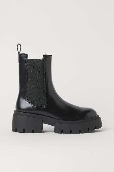 Platform Chelsea boots - Black - Ladies | H&M GB | H&M (UK, MY, IN, SG, PH, TW, HK)