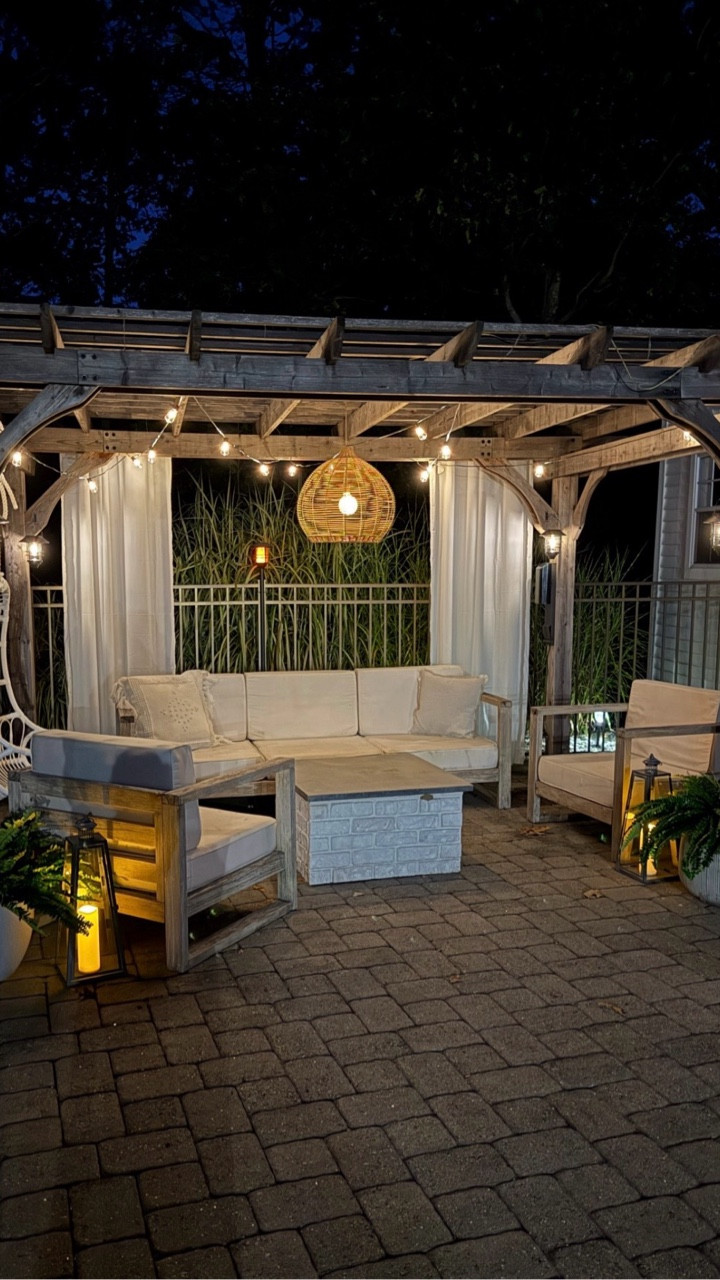 Pergola Update! 

#LTKHome #LTKSeasonal #LTKdayinmylife