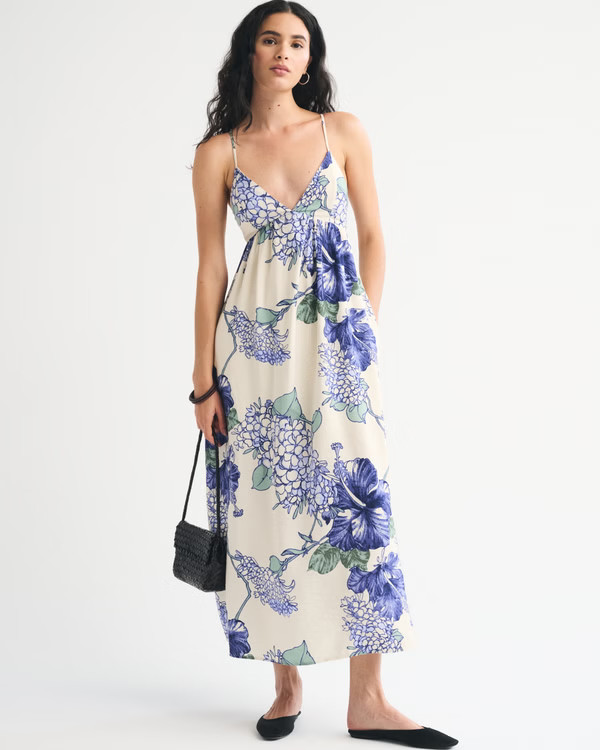 Bra-Free Clasp-Back Flowy Maxi Dress | Abercrombie & Fitch (US)