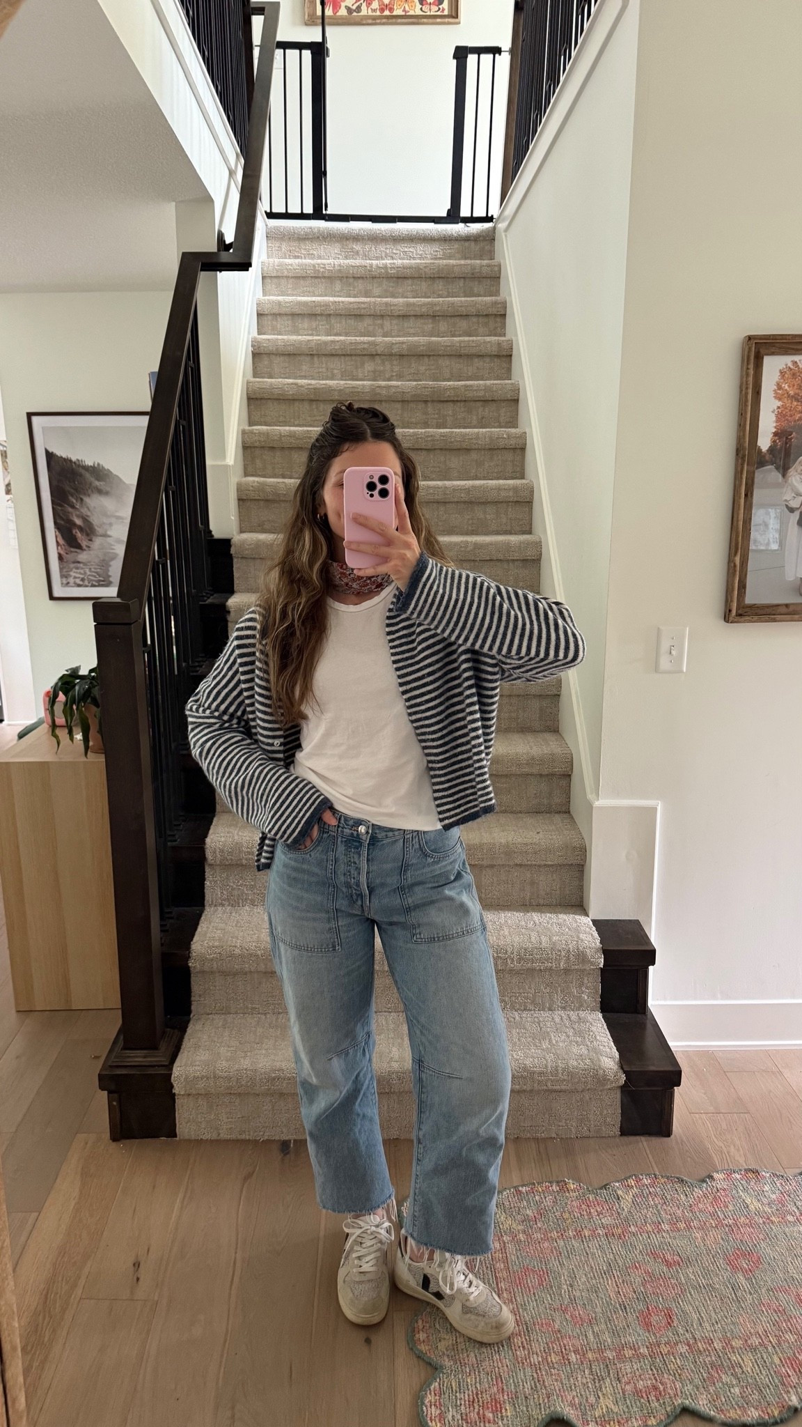 wearing a small in tee and cardigan! Jeans tts! 

Summer to fall, early fall outfit

#LTKootd