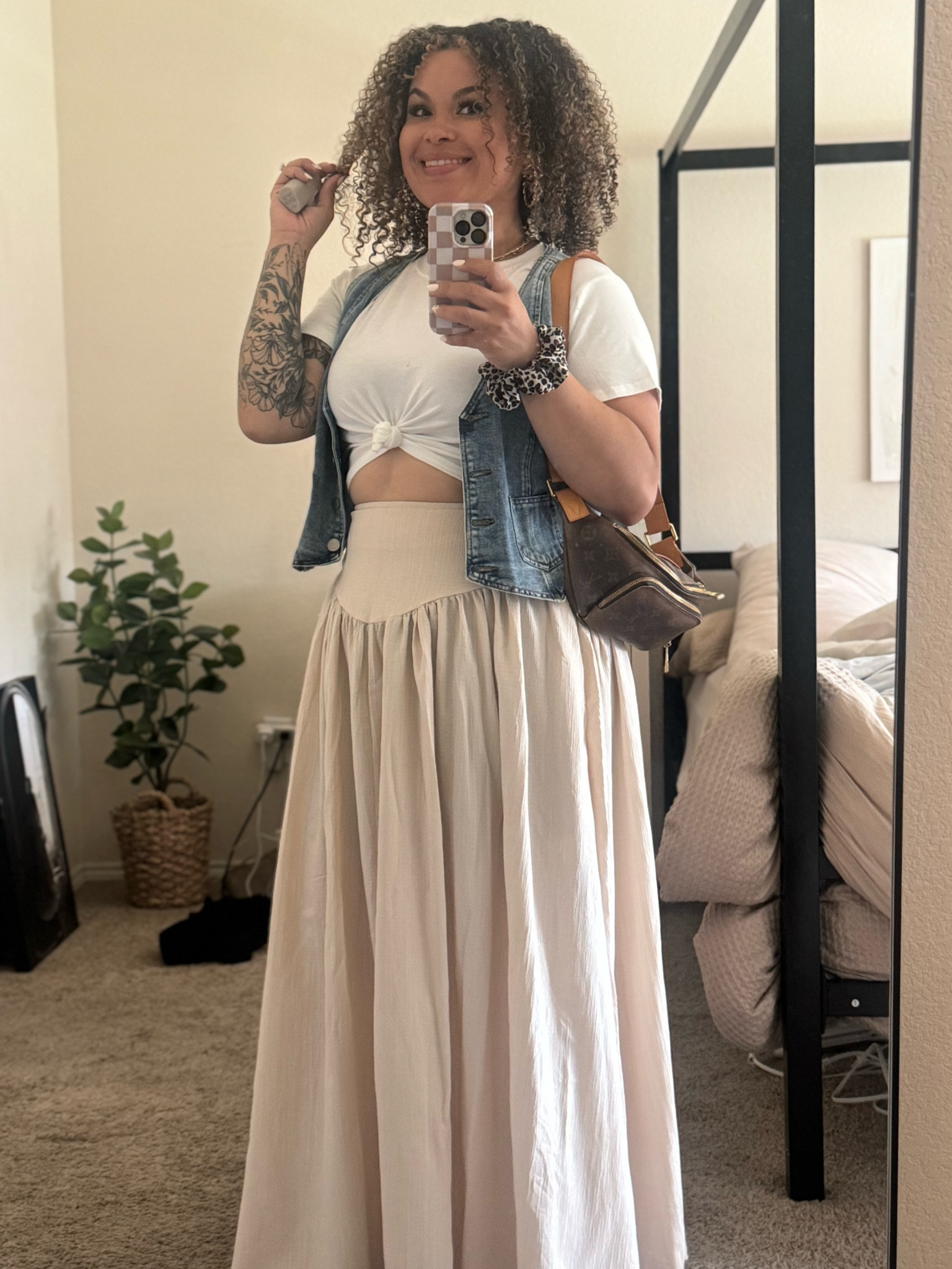 Summer staples ☀️ Wearing size large such a comfy, breezy fit! #LTKsummer #OOTD

#LTKStyleTip #LTKSummerEdit #LTKMidsize