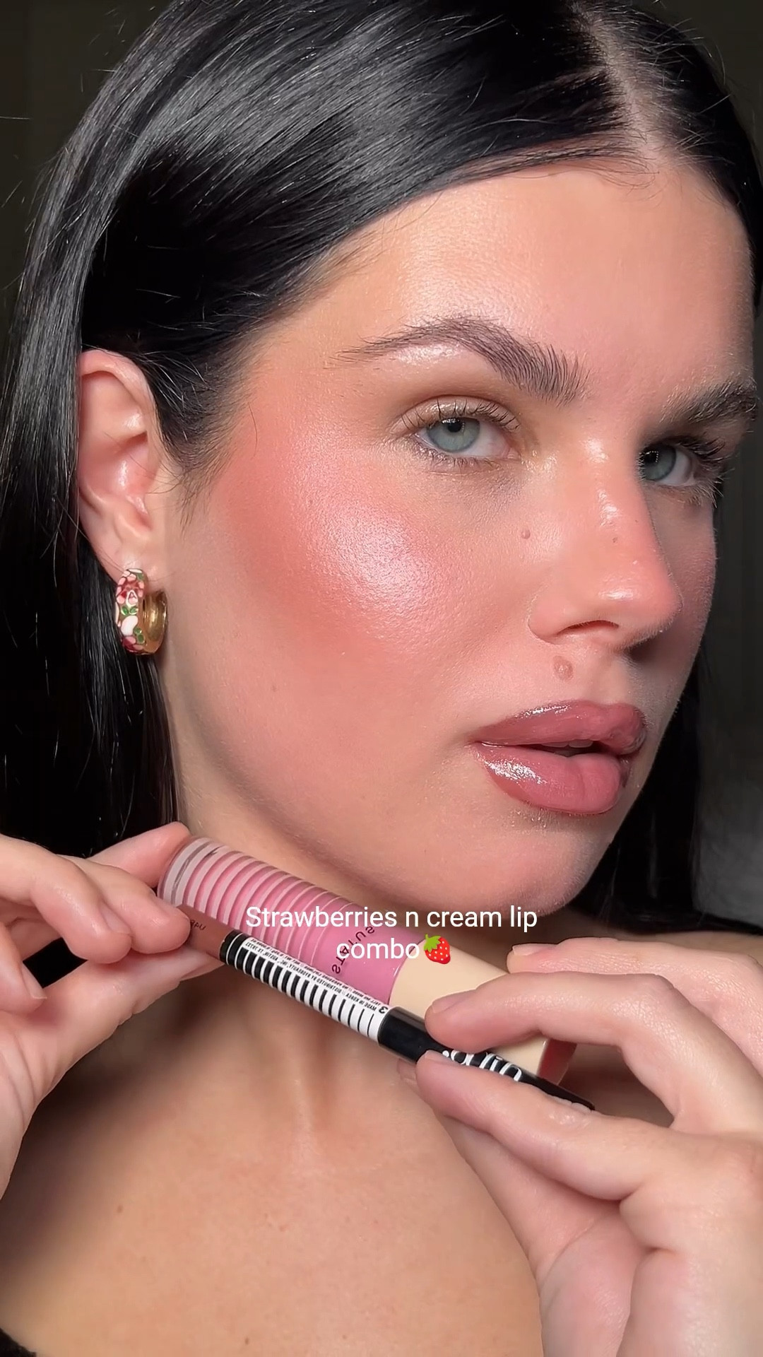 🍓🍨 #lips #lipgloss #lipcombo #makeuptutorial #grwm 

#LTKBeauty