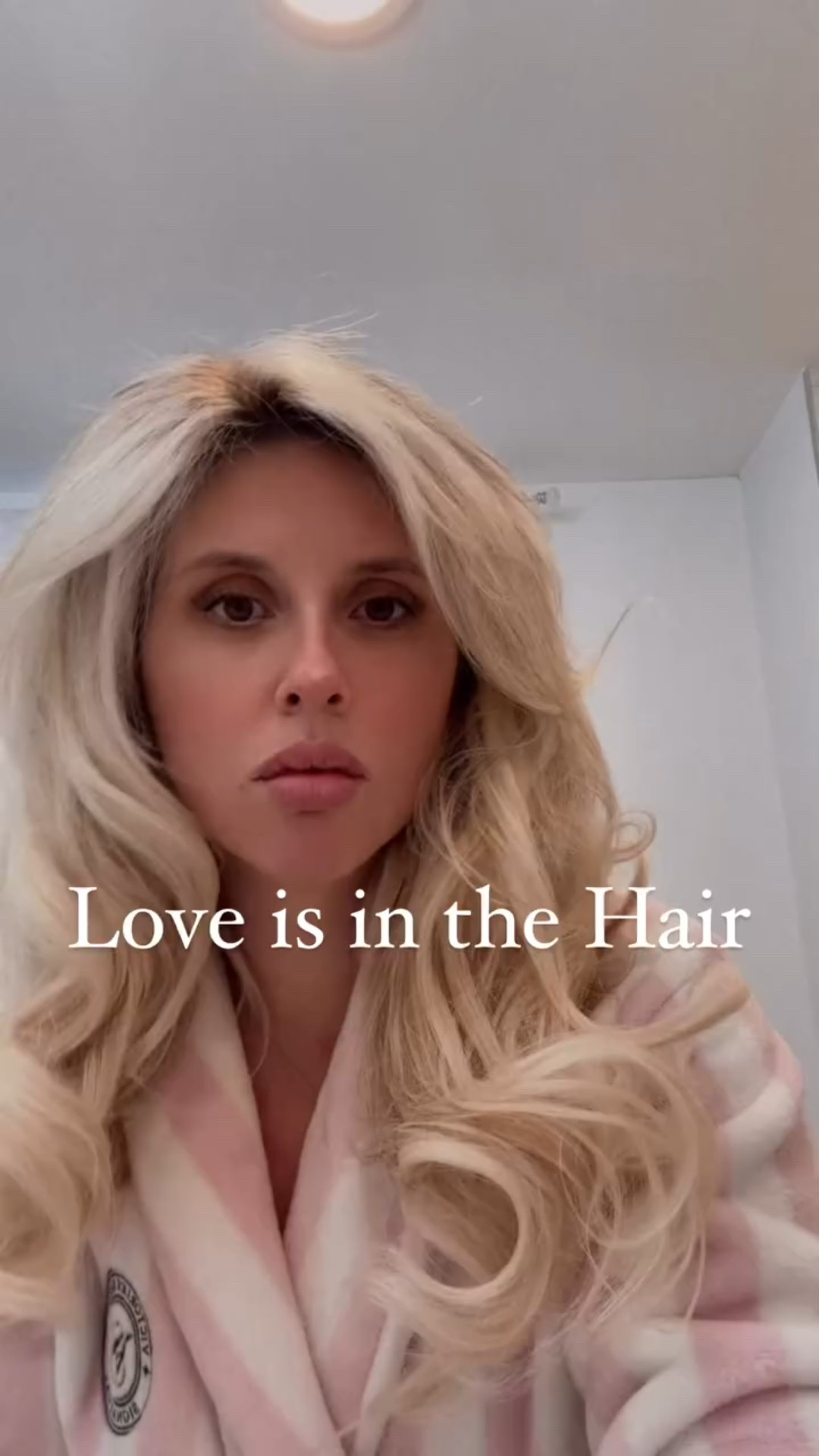 Love is in the hair! 

After popular request I shared exactly step by step how I do my hair ♥️🤍 I am happy to answer any DMs and questions for further clarification. Added a 90s song because as far as I am concerned big bouncy blowouts never should’ve left! 

#thelongislandblonde #masonpearson #hairtutorial #bombshellblowout #victoriassecrethair #bouncyblowout #redwine #diptyque #luxurycandle #homedecor #blondehair #hairinspo #90s #hiphop #essie #chanel #beauty
