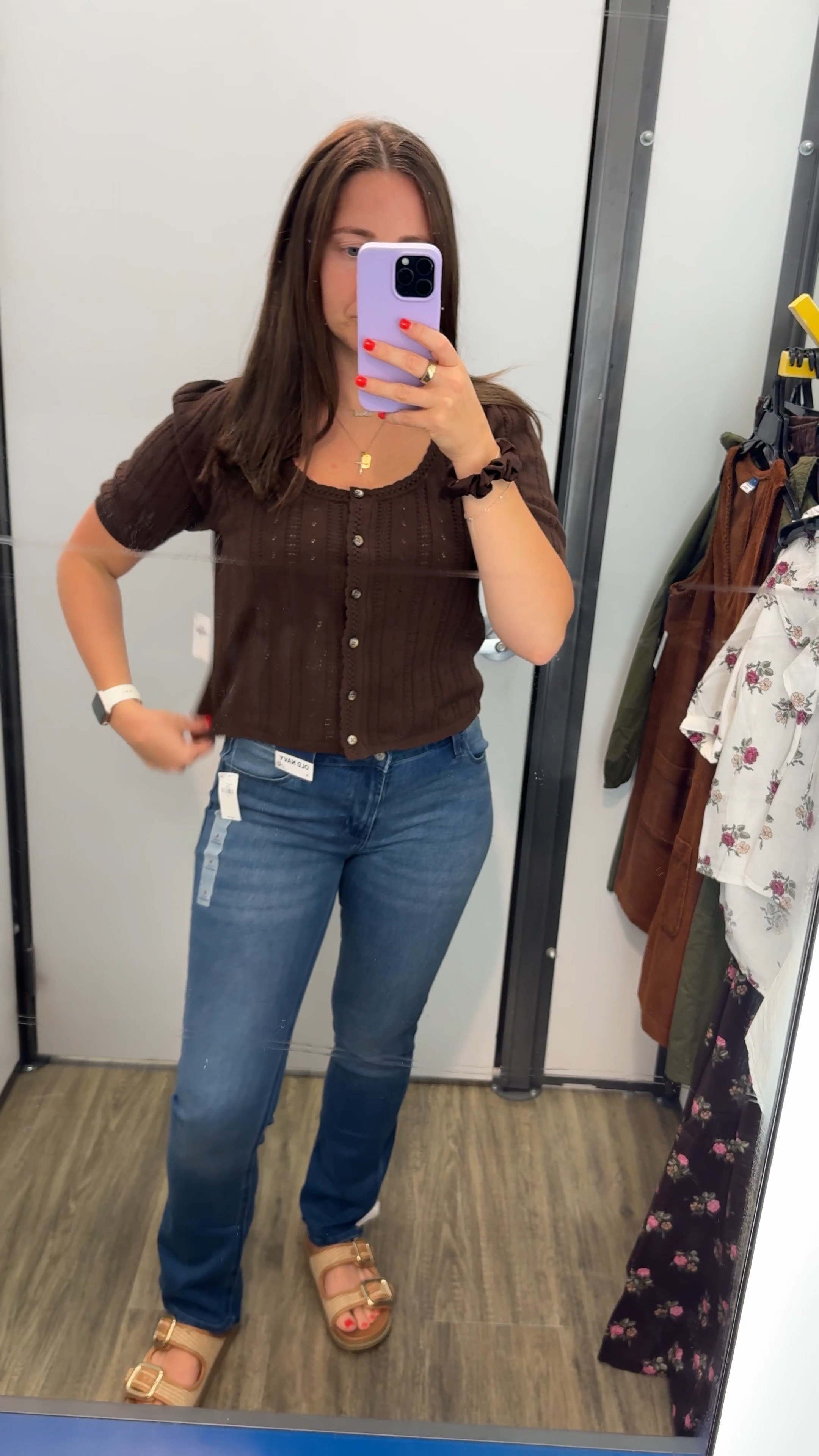 This top is SO good! I feel like it's a great transition piece for Fall. It comes in other colors too! 

Wearing size medium 
Wearing size 6 in jeans 

 #LTKootd #LTKSaleAlert