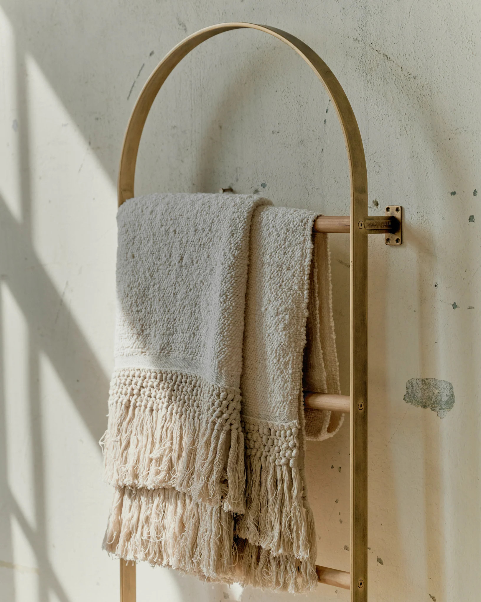 Antique White Essential Tassel Throw | Magnolia