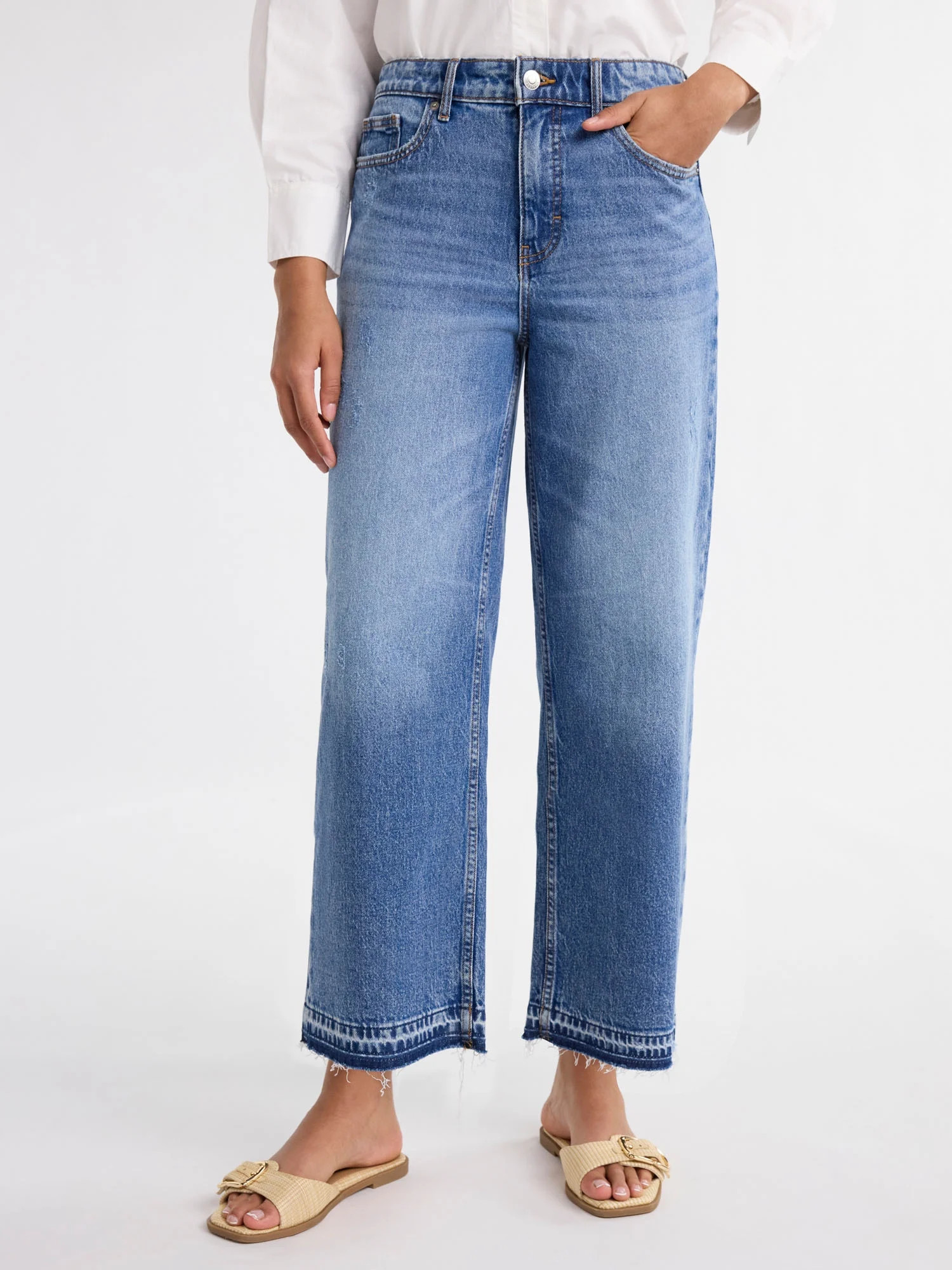 Free Assembly Women’s Wide Leg Release Hem Jeans, 26" Inseam, Sizes 0-18 | Walmart (US)