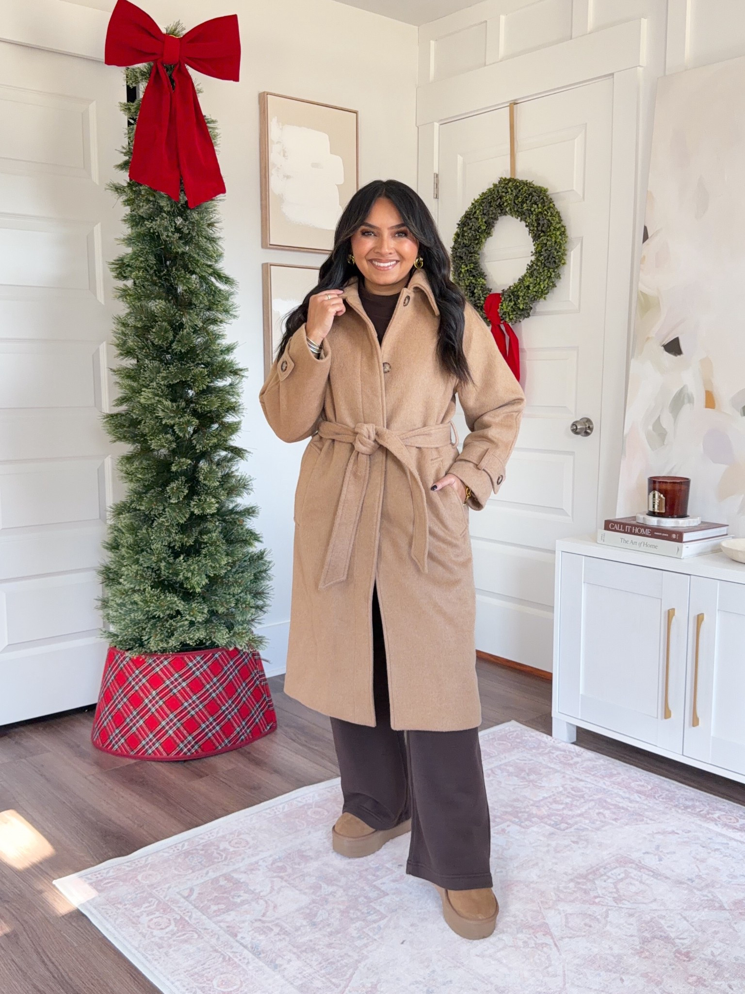 Abercrombie Black Friday Sale! Use code CYBERAF for an extra 15% off! 
Abercrombie Black Friday Sale!
Dark coffee brown wide leg sweatpant size xs short TTS
Sweatshirt is sold out but i linked similar options
Uggs boots size 5 TTS
Camel coat size xs petite TTS






#LTKHoliday #LTKSaleAlert #LTKPetite