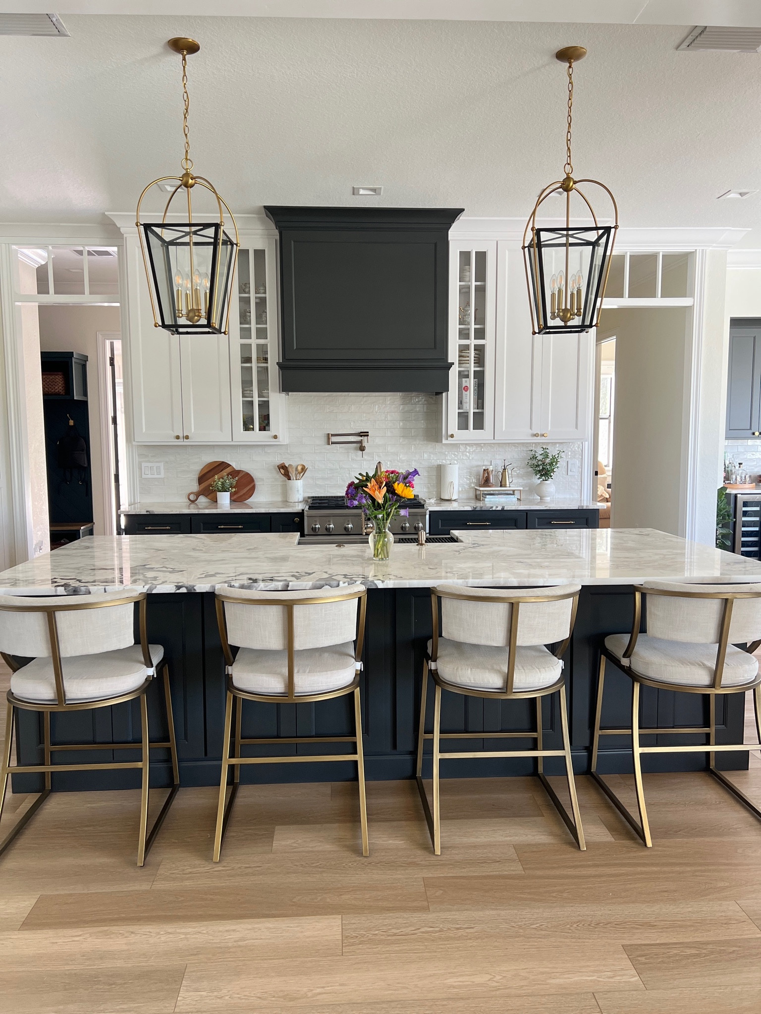 Kitchen views, pendants are now discontinued. Sorry!  - counter stools, sink, kitchen decor 

#LTKhome