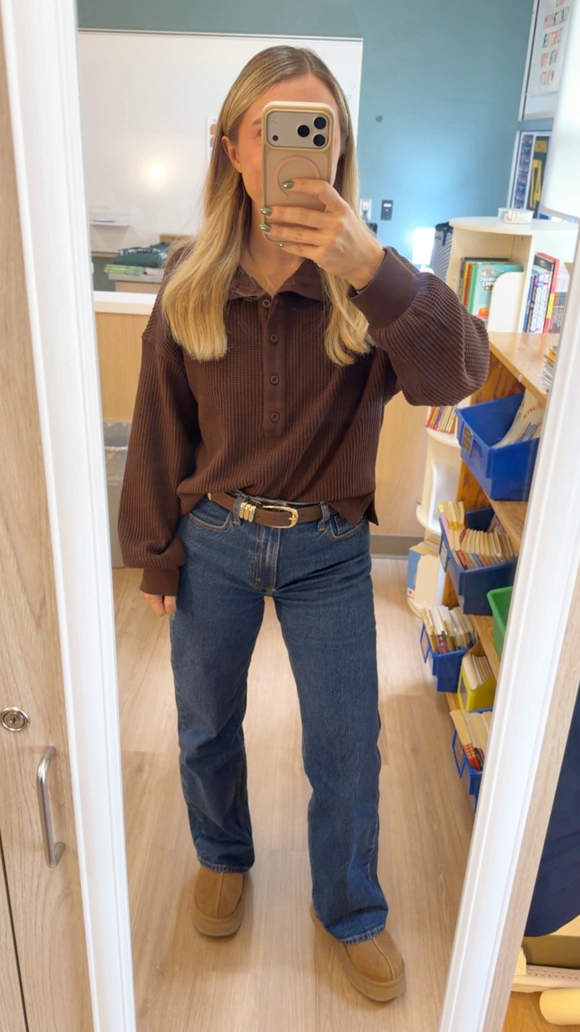 What I wore in the classroom // shop this look below ✨

Teacher OOTD, style icon, fall outfits, teacher style, outfit of the day, classroom style, fall style, shop with me

#LTKootd #LTKdayinmylife #LTKPetite