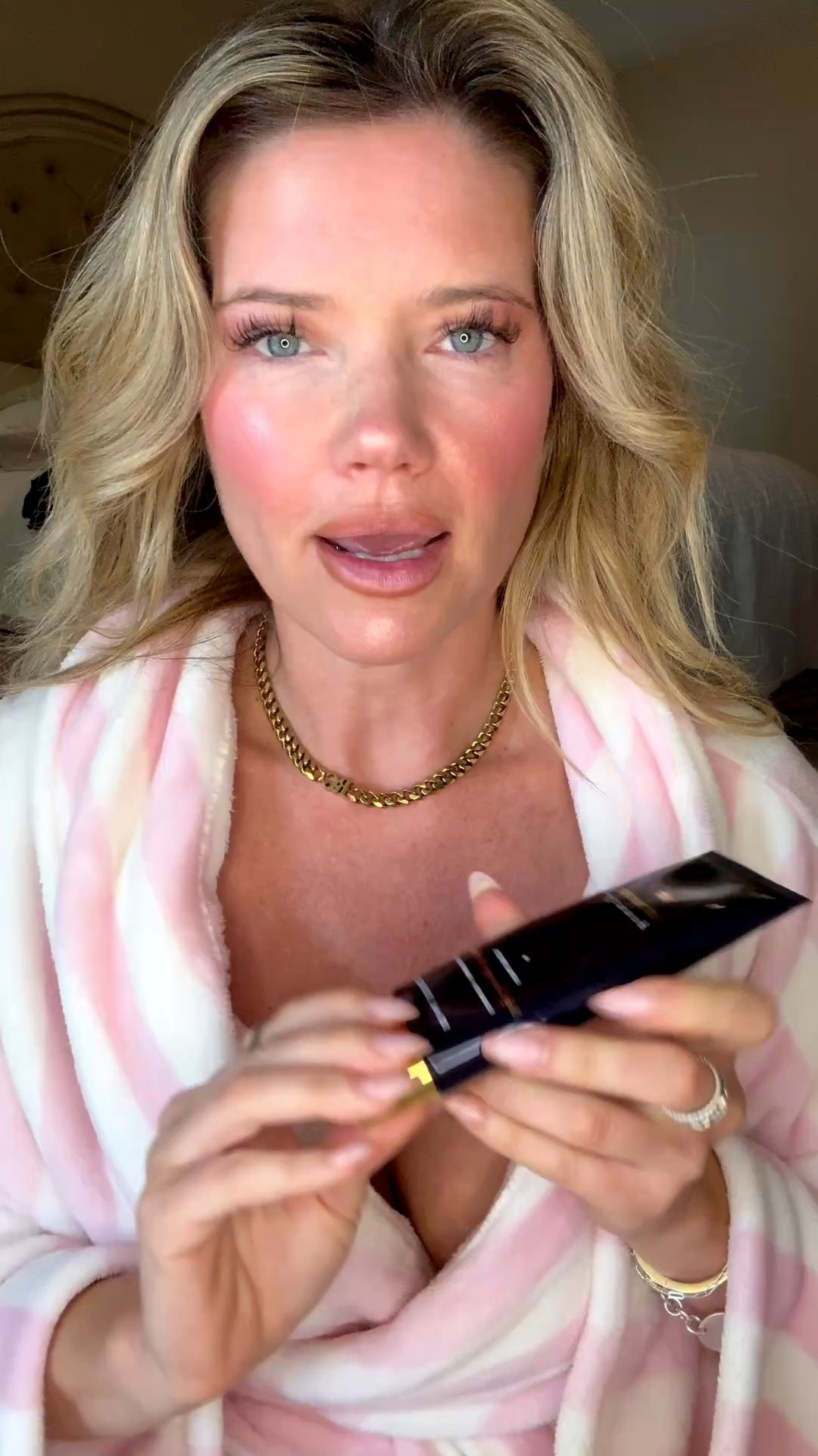 The blur effect 

#LTKselfcare #LTKgrwm #LTKmorningroutine