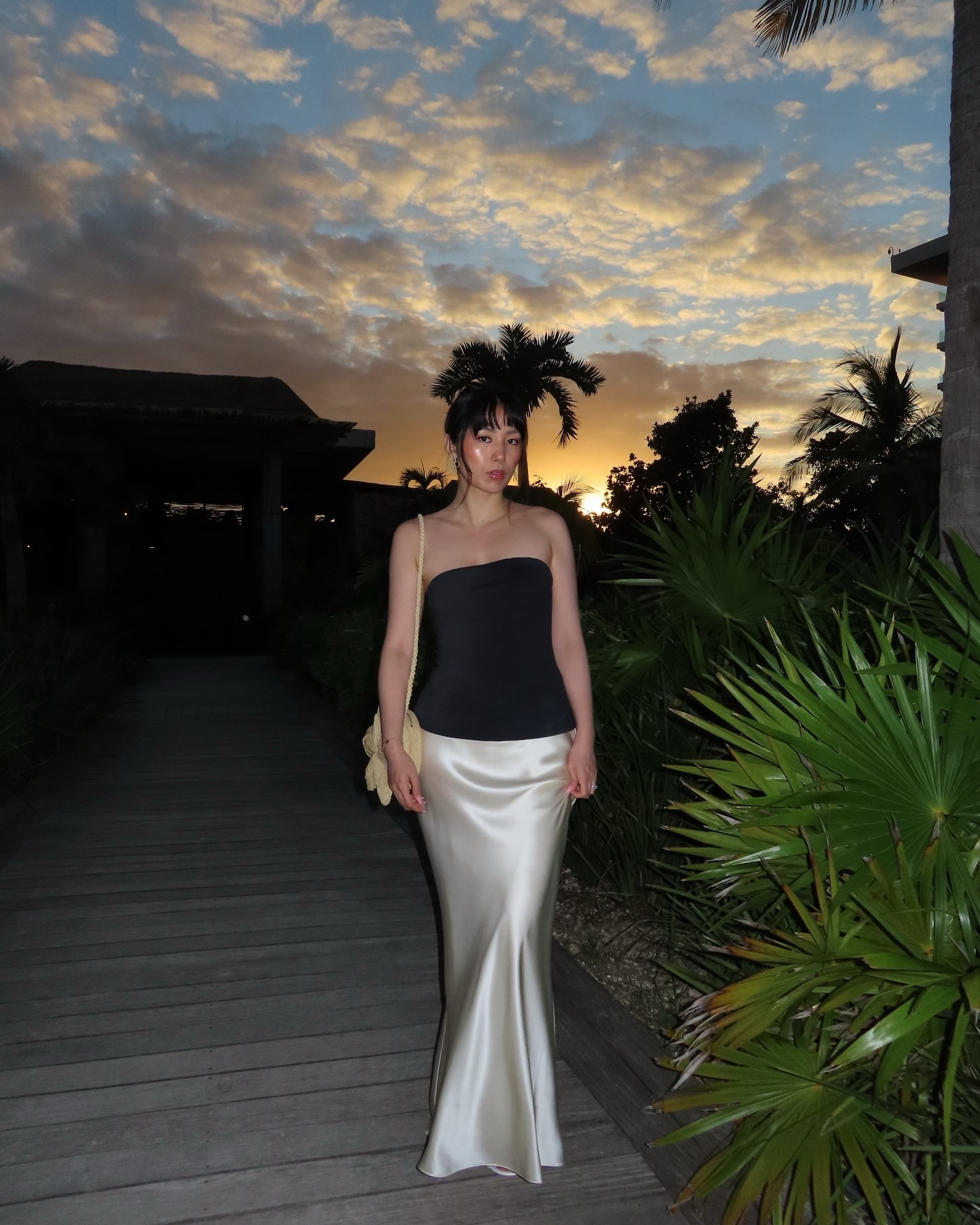 Sunsets + seashells 🐚