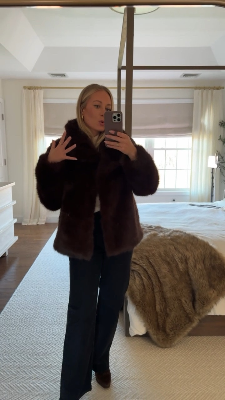 I am obsessed with this chocolate brown faux fur coat from Aritzia! Currently on sale 🤎 Wearing a size small

#LTKGiftGuide #LTKCyberWeek #LTKHoliday