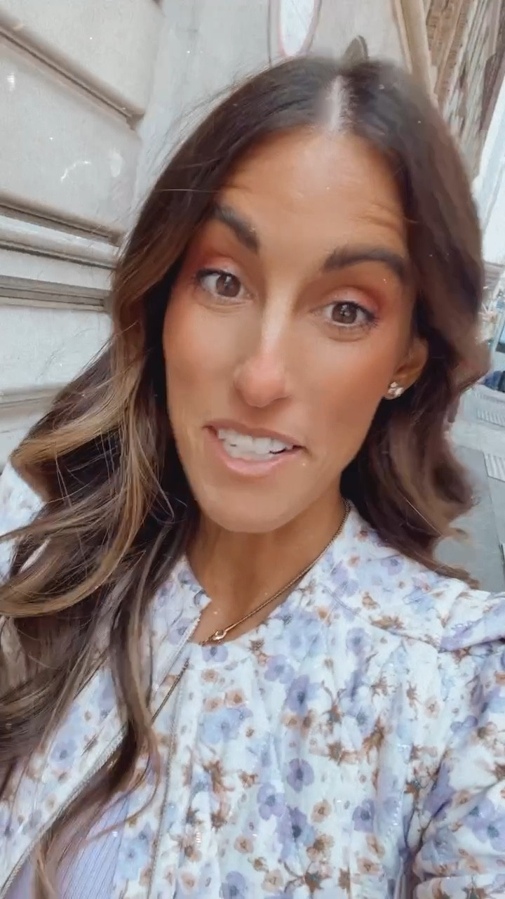 This jacket made me feel so confident live-streaming!! Love the shoulders on it!

#LTKunder50 #LTKstyletip #LTKtravel