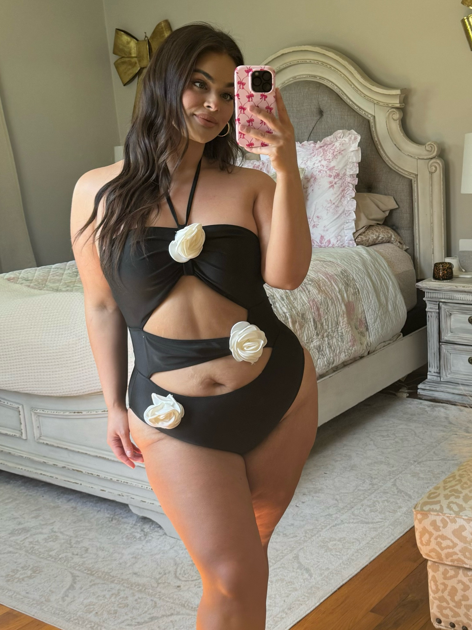 Ordered the 1X and am OBSESSSSEEEEDDDDD 🖤🤍

Swim, bathing suits, vacation wear, resort wear, spring fashion, summer, summer fashion, curve swim

#LTKmidsize #LTKstyletip #LTKswim