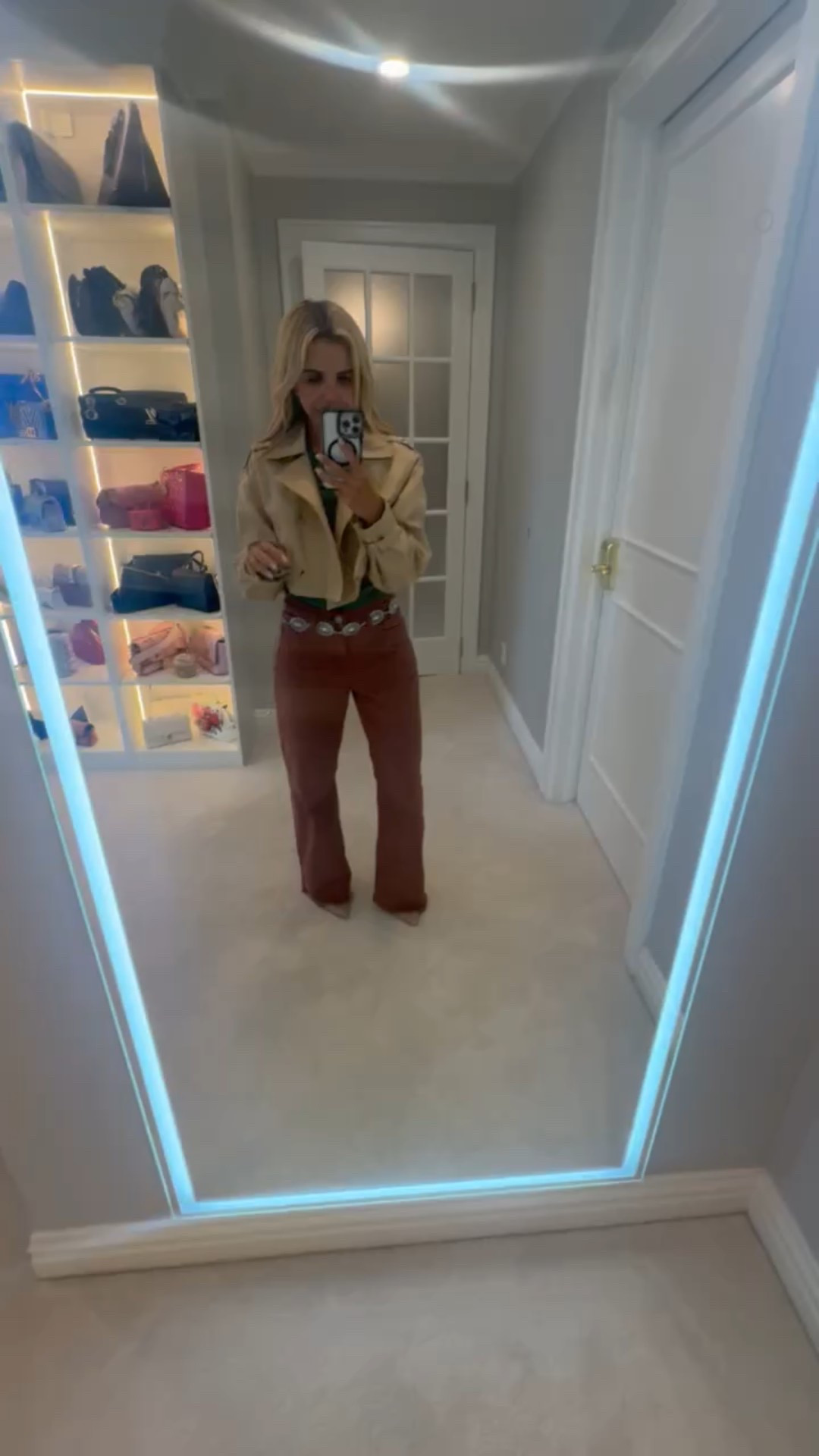 OOTD — western vibes🤎

OOTD, outfit, Walmart fashion, Walmart outfit, affordable fashion, spring fashion, summer fashion, summer outfit, spring outfit, country concert

#LTKFindsUnder50 #LTKSaleAlert #LTKStyleTip