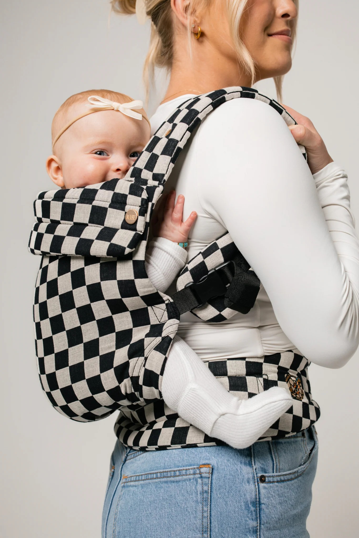 The Monarch Baby Carrier - Ebony Check | Mabē