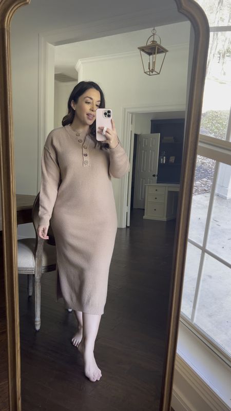 The most comfortable cotton dress that is perfect for growing belly! 25% off all pink blush maternity with code AMANDAWARREN until Feb 2nd

#LTKbaby #LTKbump #LTKfindsunder100