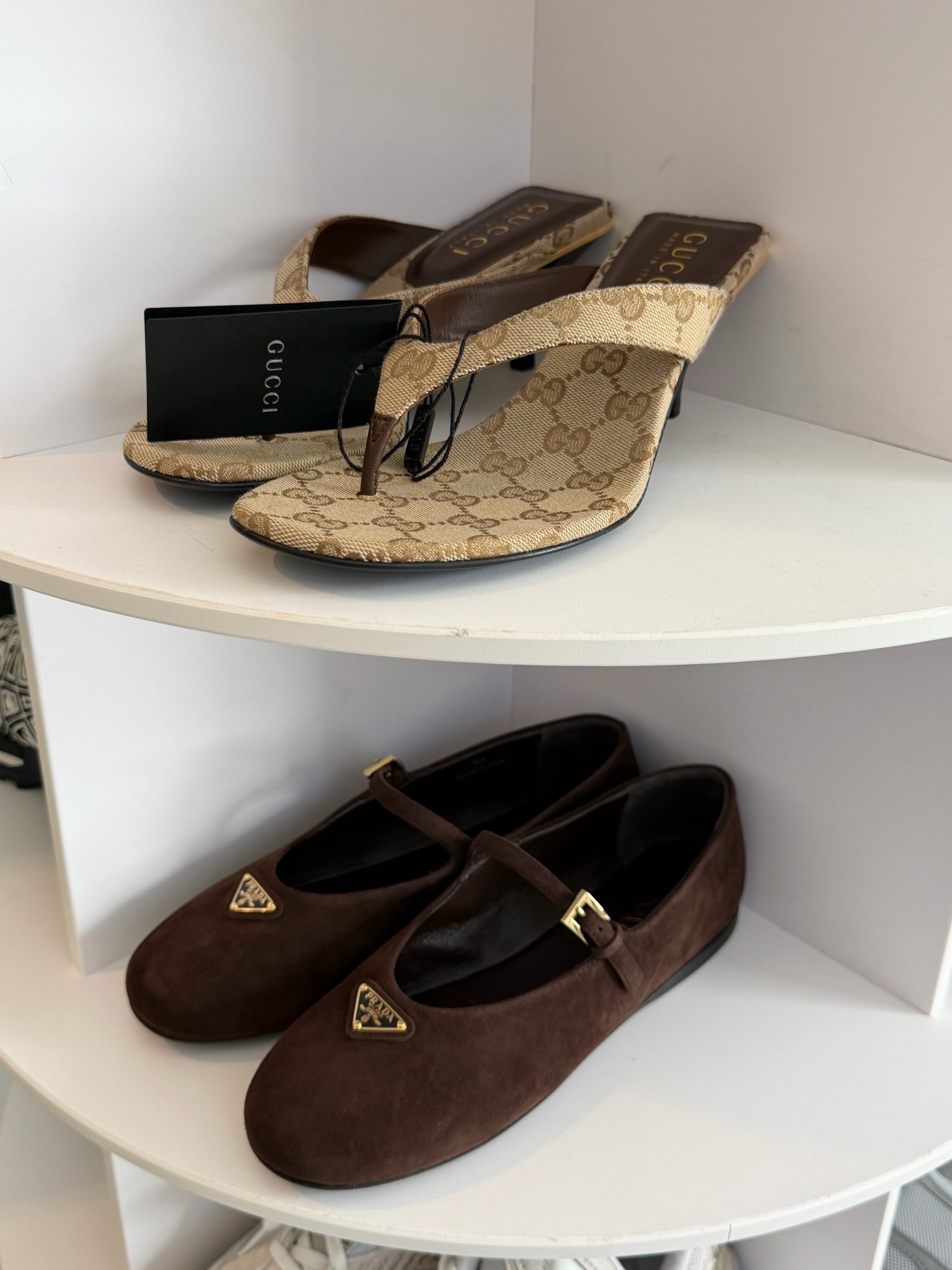 Fall shoes loading….🐻🍂

Fall 
Fall fashion 
Fall outfits 
Fall style 
Ballet flats
Mary Jane flats

#LTKootd #LTKmomlife #LTKWorkwear