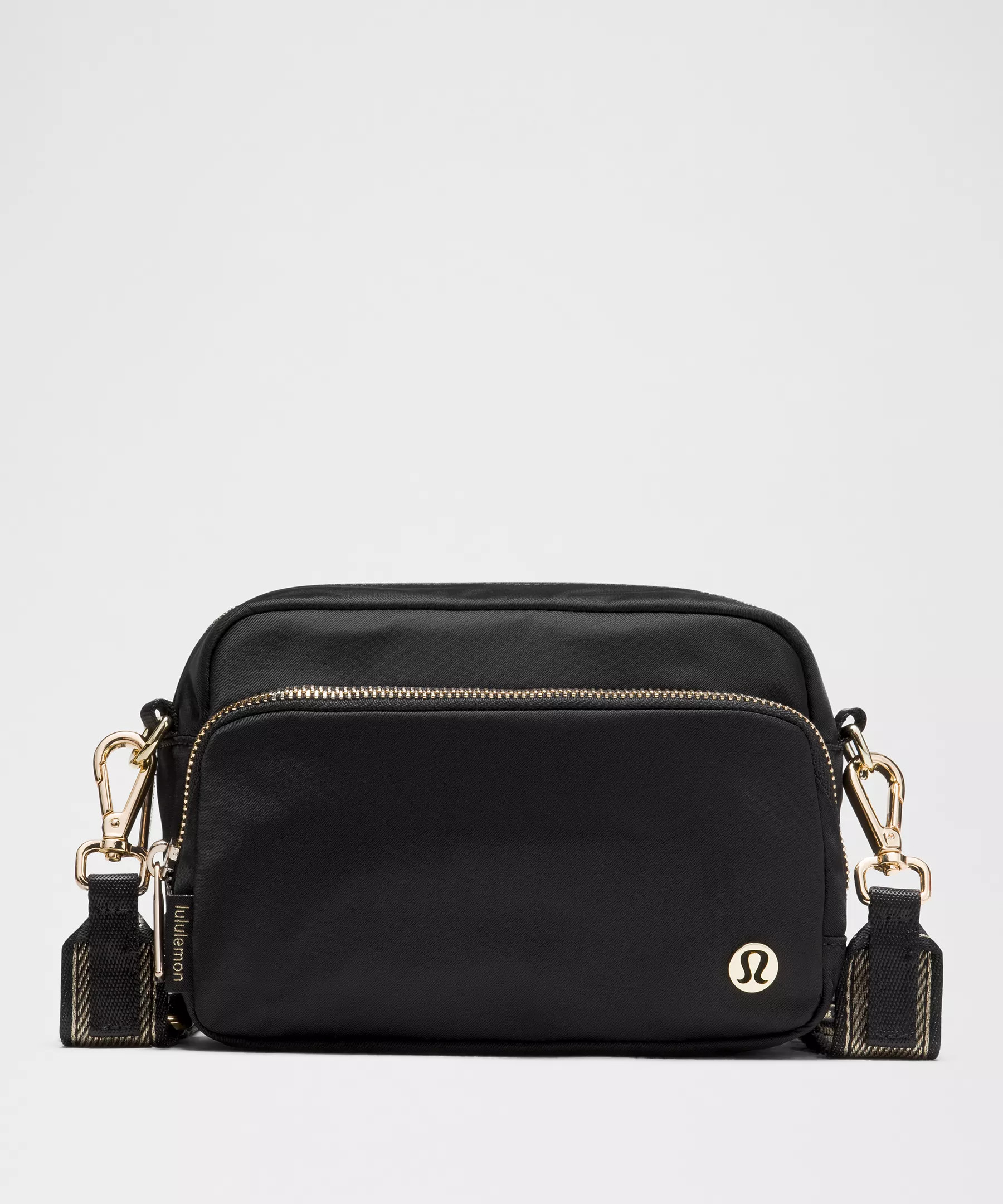 Everywhere Crossbody Bag 2L | Lululemon (US)