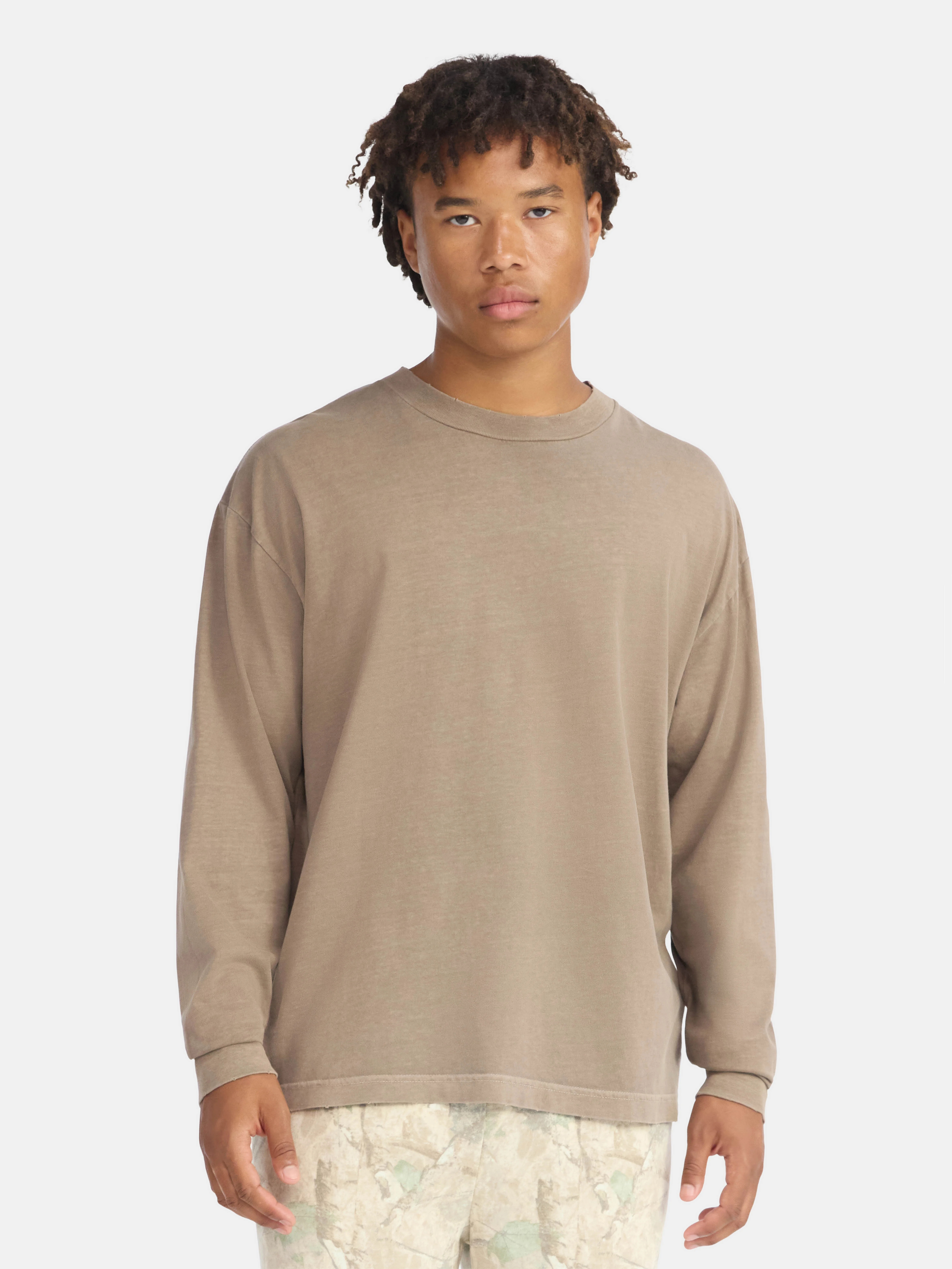 No Boundaries Cotton Oversized Tee with Long Sleeves, Men's & Big Men's | Walmart (US)