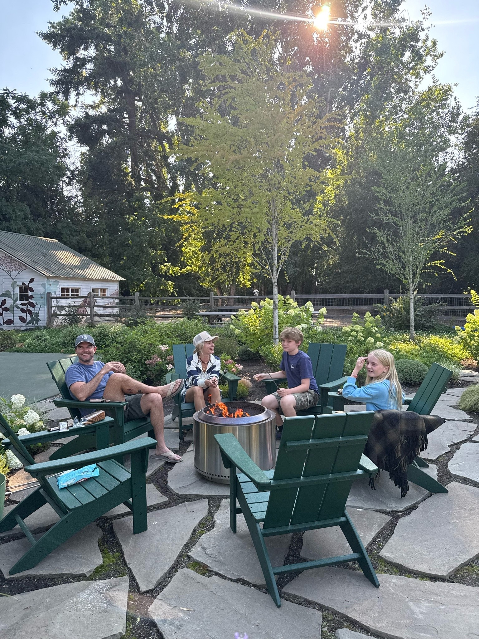 Smores the other night around the fire 🩵 summer in Oregon is the best because it stays light out SO late. Linking our adirondacks ⬇️