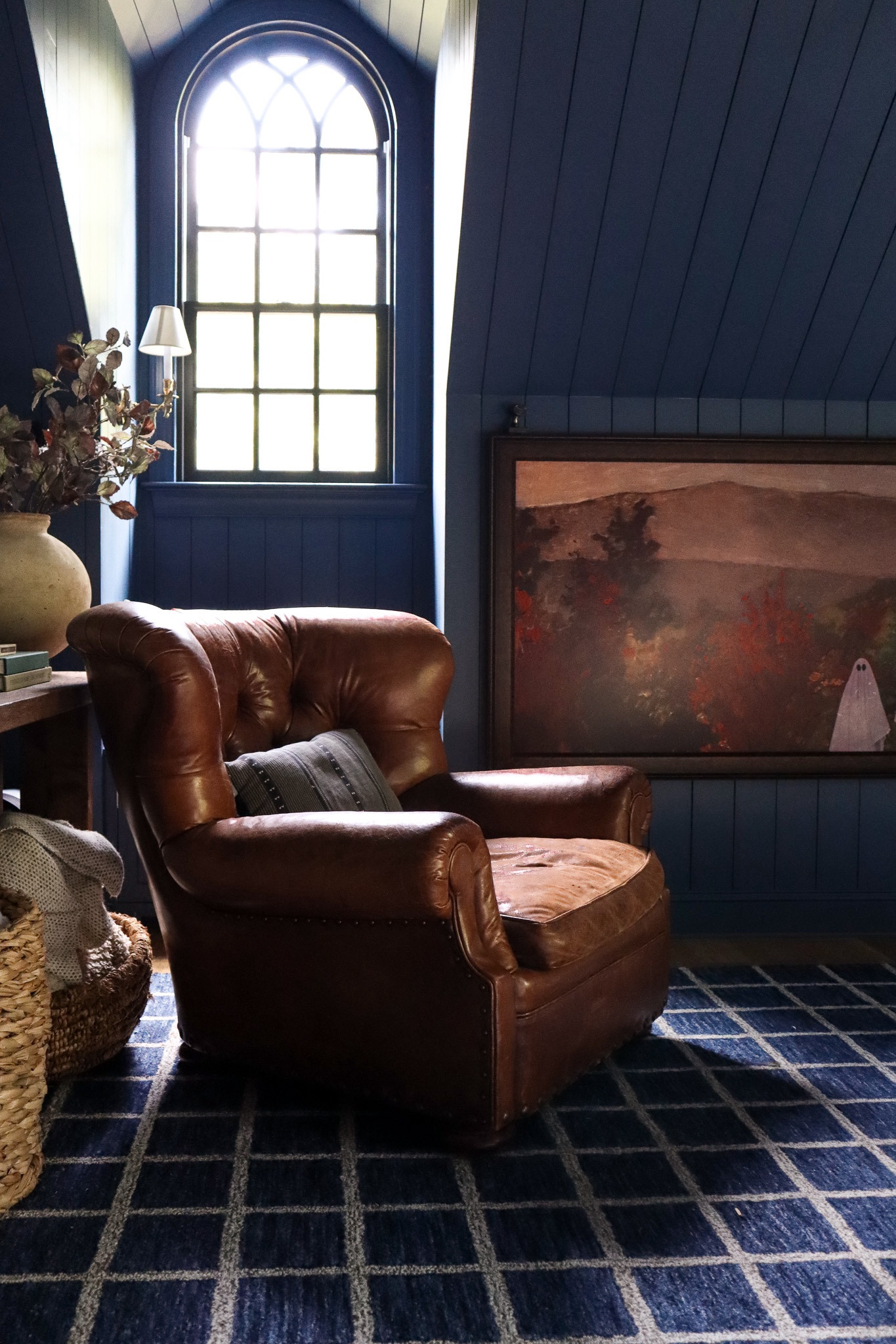 A little spooky and oh so cozy just in time for fall 🖤

#LTKSeasonal #LTKHalloween #LTKHome