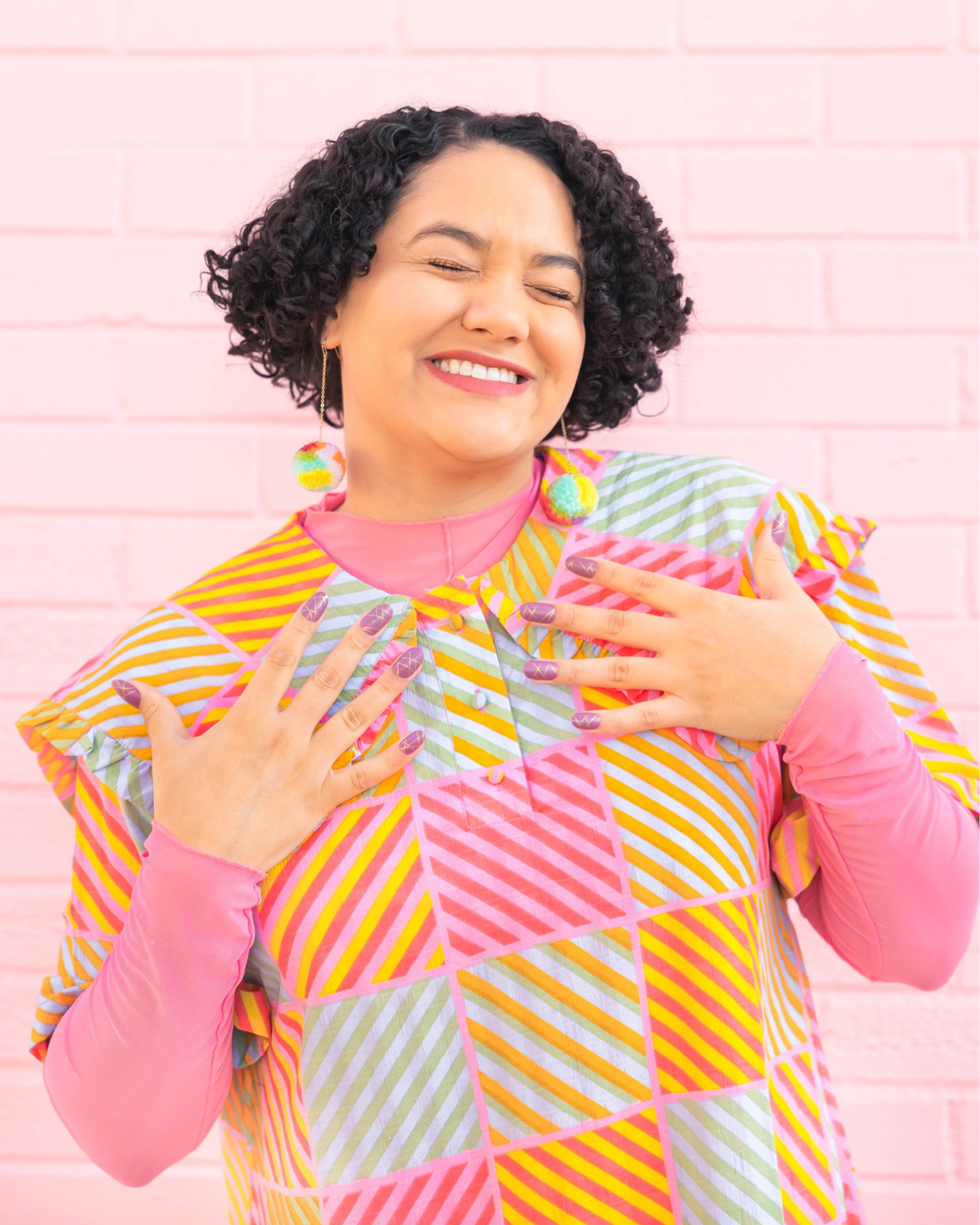 When you want a cute new set of nails, but have a party in 2 hours…Don’t panic, just try out Sally Hansen’s Salon Effects Perfect Manicure nails!

Salon Effects Perfect Manicure OV151 Outside the Line
Salon Effects Perfect Manicure SQ021 Square Sugar Fix
Fake Nails
Sally Hansen 
Perfect Manicure 
At Home Manicure 
DIY Nails
Glue on Nails
Stick on Nails
Target Finds
Target Style 

@target @sallyhansen #target #targetstyle #sallyhansen #liketkit #ad #targetpartner 

#LTKunder50 #LTKbeauty #LTKstyletip