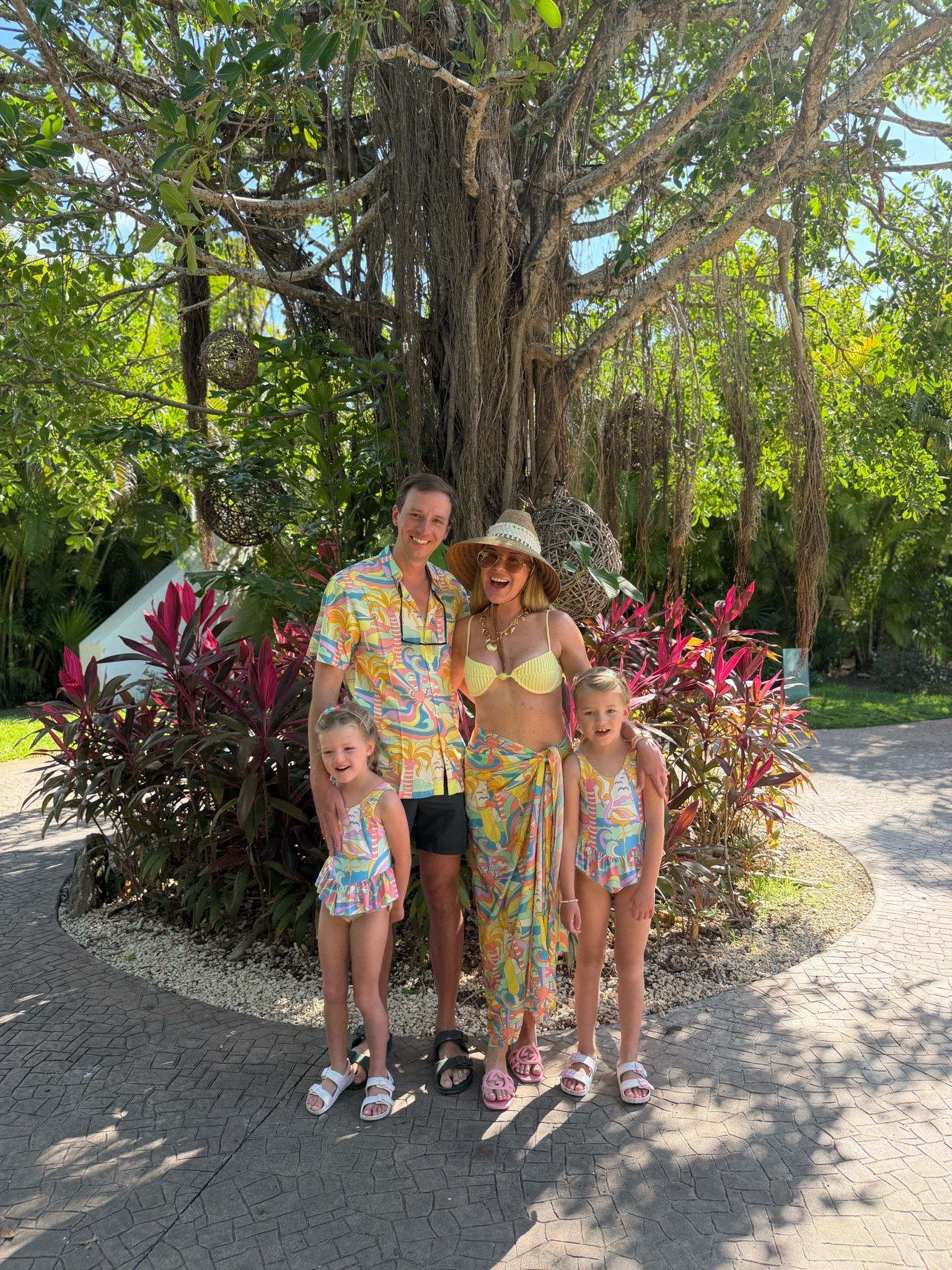 I love a matching family moment 💛

#LTKSwim #LTKootd #LTKTravel