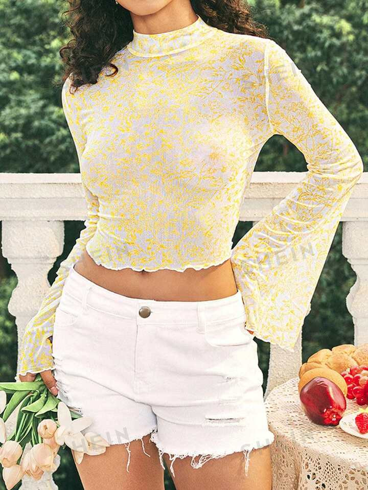SHEIN WYWH Vacation Style Printed Slim Fit Bell Sleeve Top | SHEIN