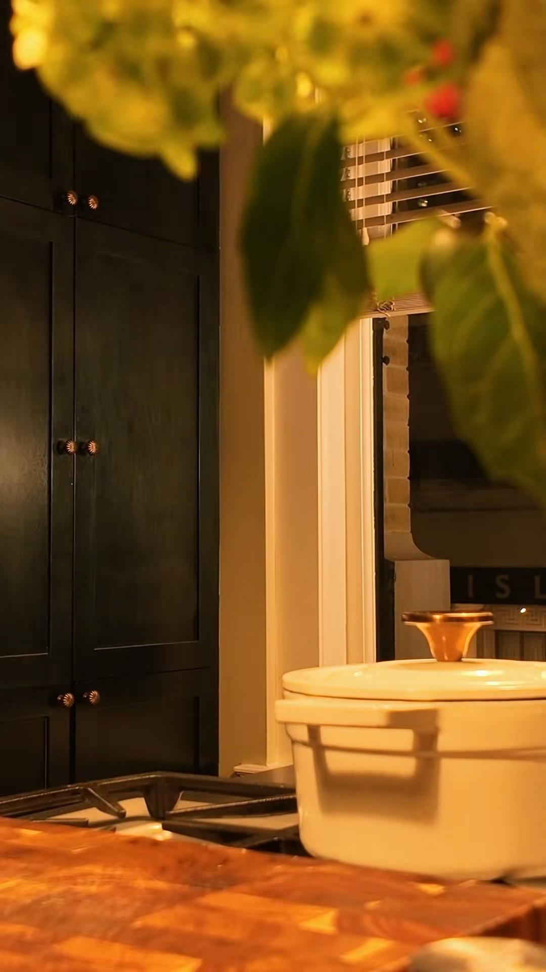 Renter-friendly kitchen upgrade ✨ swapping cabinet hardware for a high-impact glow up on a budget 

#LTKdayinmylife #LTKSaleAlert #LTKHome