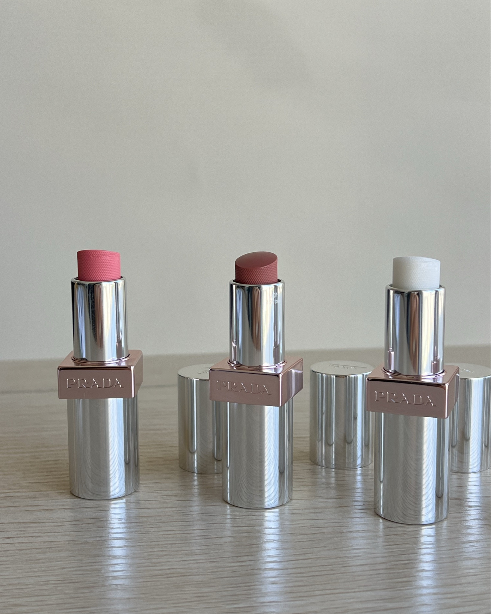 the most gorgeous lipsticks 🌟



#LTKSummerEdit #LTKSeasonal #LTKBeauty