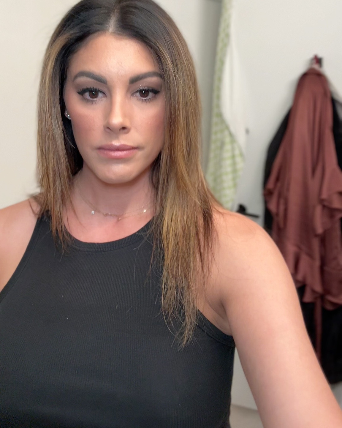 Grays? What grays? Thanks to Colorsonic, I can cover them up at home in minutes—no mess, no stress, no salon trip. Just press, glide, and slay. L’Oréal really did something with this one.
#Ad #ColorsonicPartner #Paidlink
#colorsonic #lorealparispartner #haircolor
#LTKGiftGuide 

#LTKBeauty #LTKStyleTip