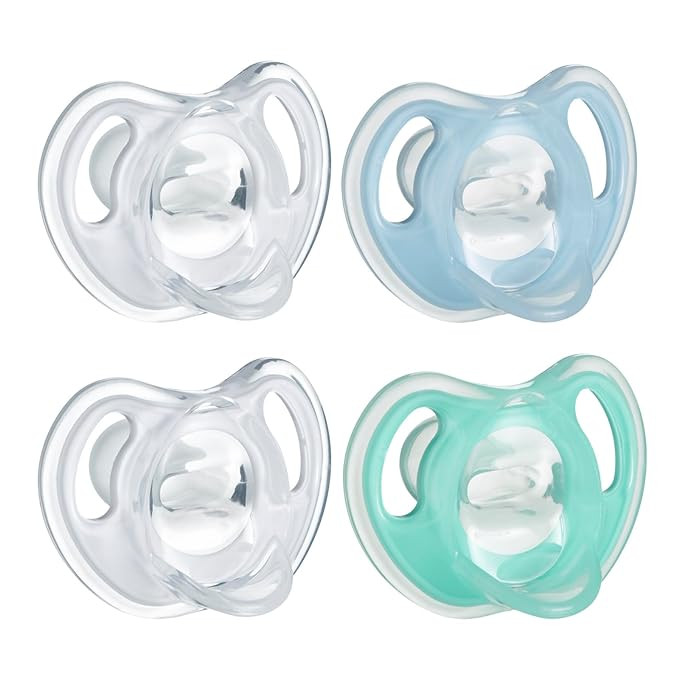 Tommee Tippee Ultra-Light Silicone Pacifier, Symmetrical One-Piece Design, BPA-Free Silicone Bink... | Amazon (US)