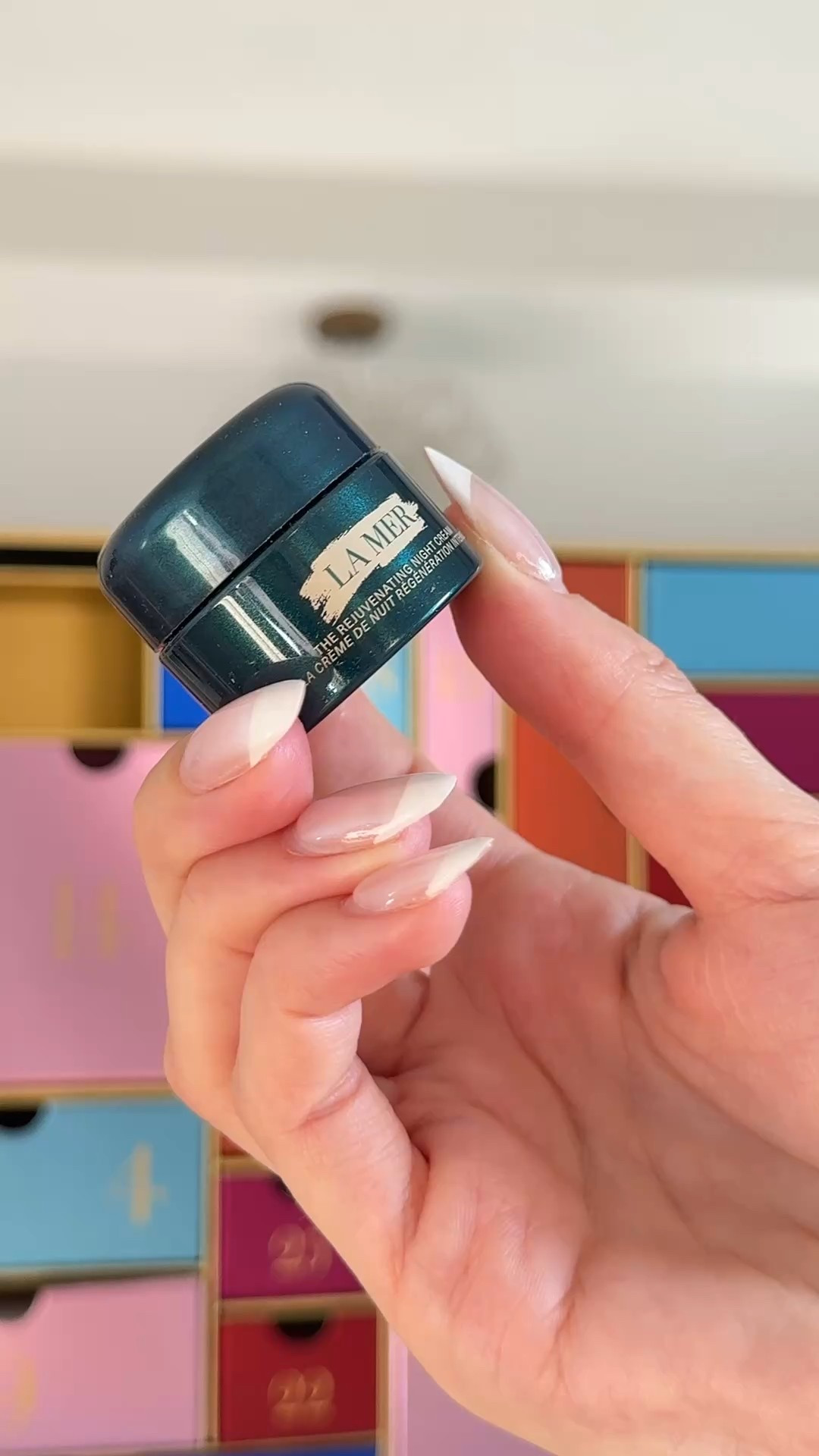 just a few of the amazing goodies you can get in the @bloomingdales advent calendar! get yours before they sell out 🎁 #bloomiespartner #ad #bloomingdales 

#LTKSeasonal #LTKBeauty