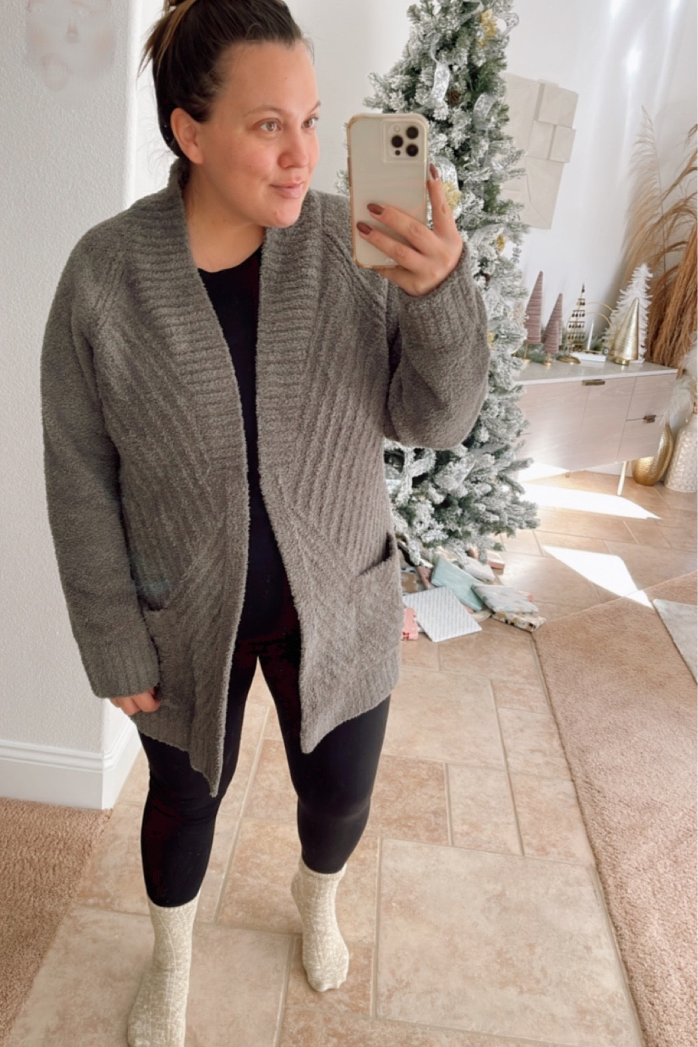 barefoot dreams cardigan on sale. i’m wearing size xl 

#LTKCyberweek #LTKHoliday #LTKGiftGuide