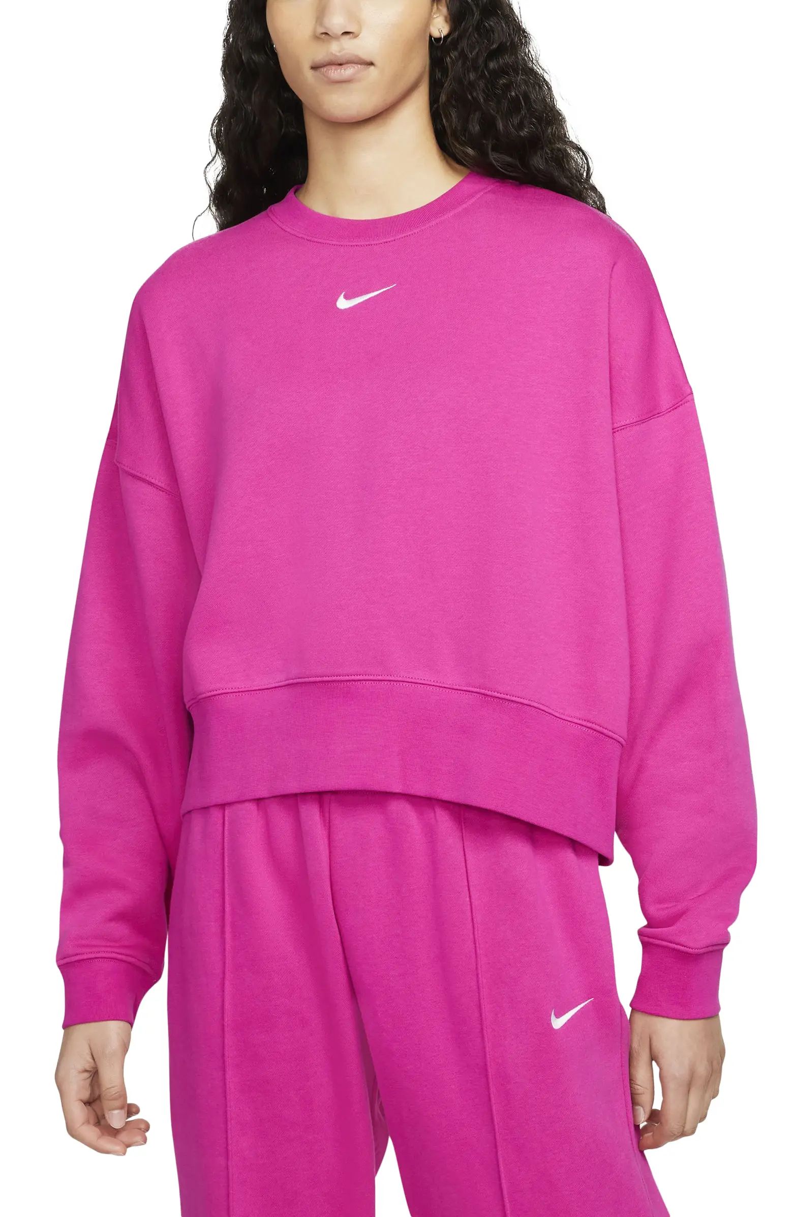 Sportswear Essential Oversize Sweatshirt | Nordstrom